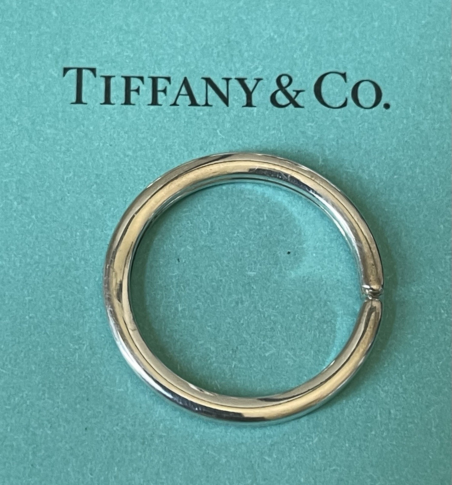 Tiffany & Co. 28.3mm Round Sterling Silver .925 KeyChain KeyRing 5.2 Grams