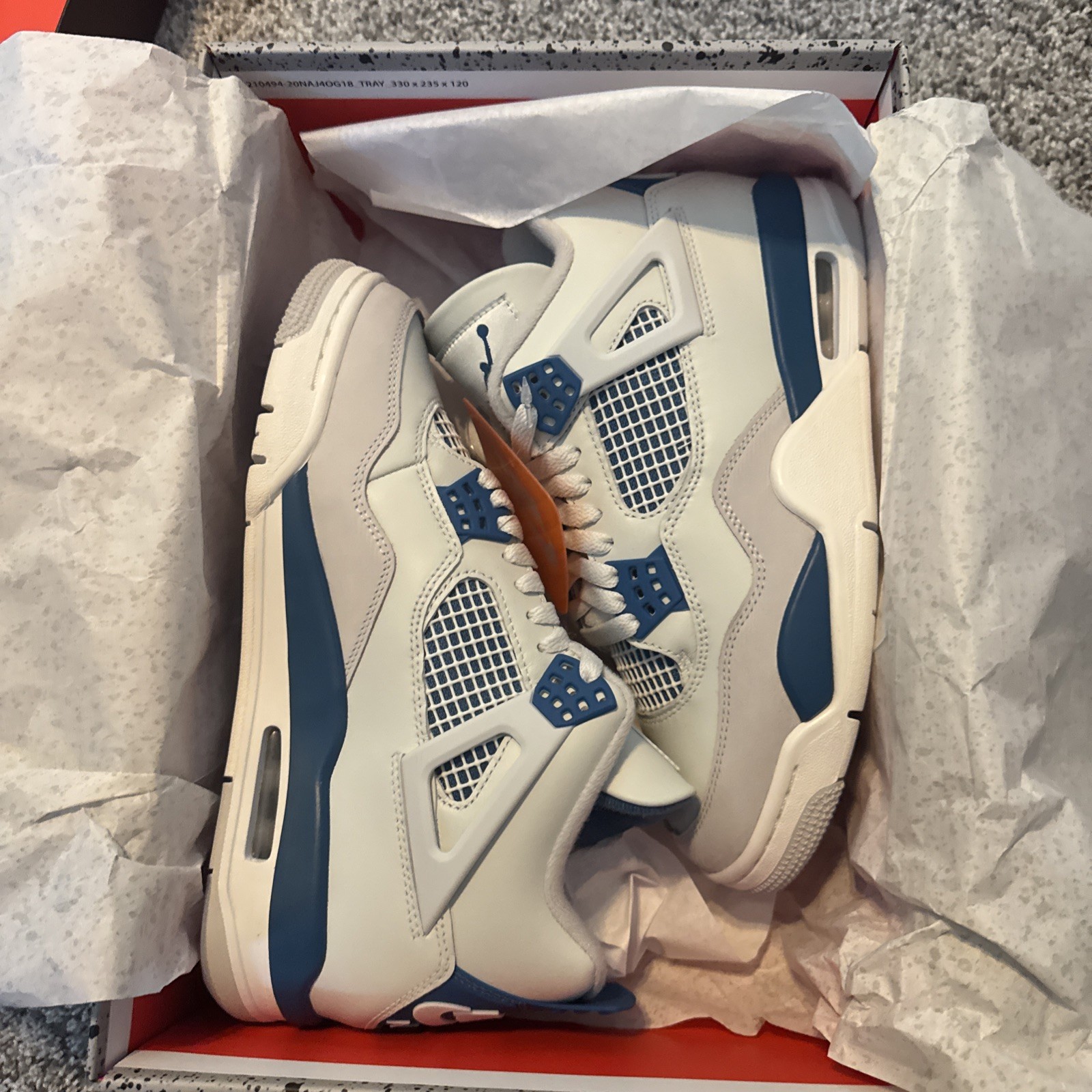 Air Jordan 4 Retro “MILITARY BLUE” 2024 – Size 7 – fv5029 141 (10965-7)