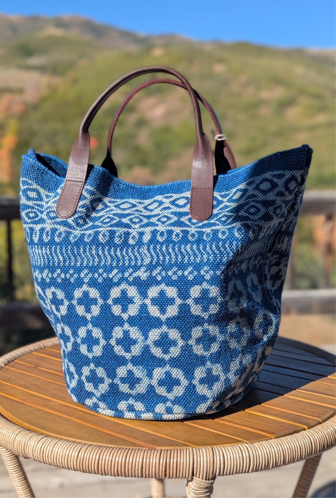 NWT SUNDANCE Woven Indigo Blue & White Shoulder Bag Purse With Leather Handles
