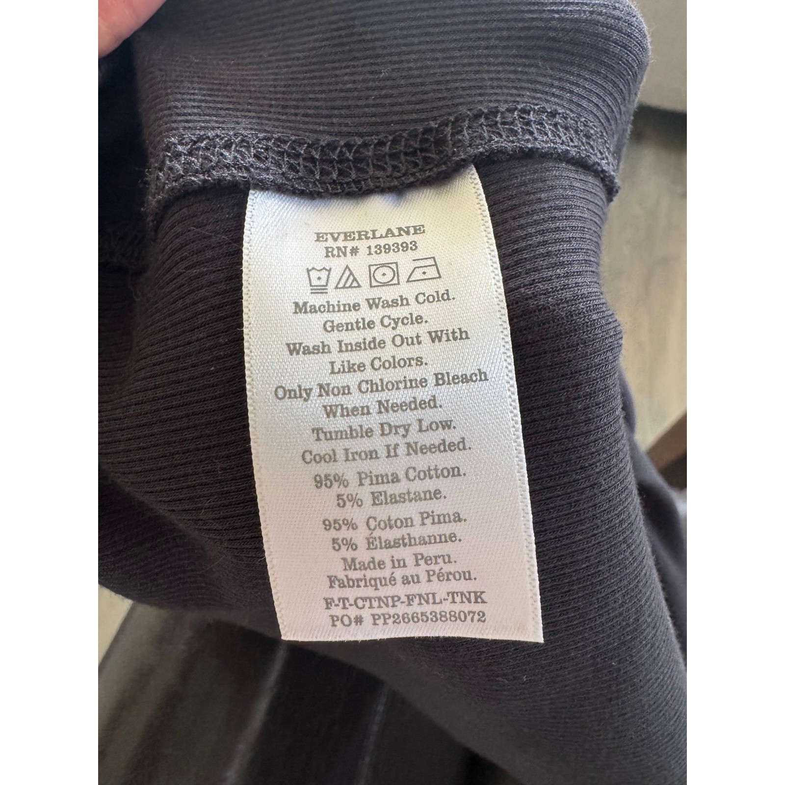 Everlane Pima Micro-Rib Funnel-Neck Mock Tank Top Small Black Pima Cotton NWOT