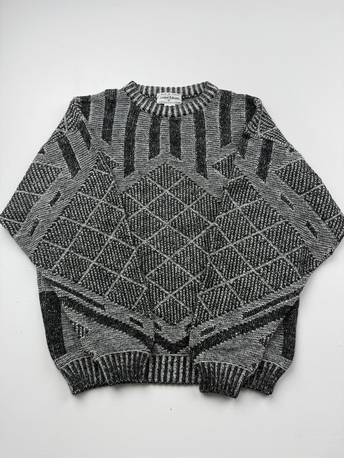 Vintage Limited Editions Expressions Sweater Mens L Gray Geometric Knit Italy