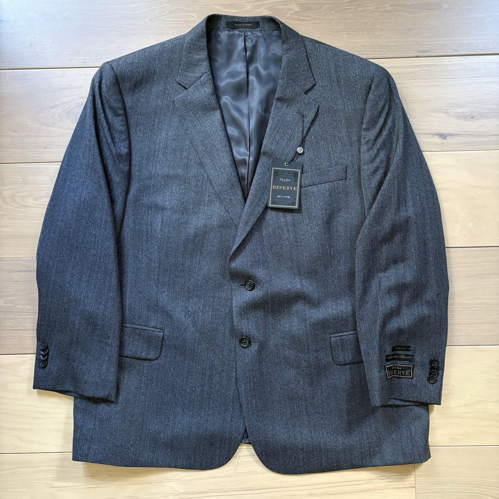 Jos A Bank Reserve Blazer Silk Wool Blend Herringbone Gray 48 Short Regal Fit