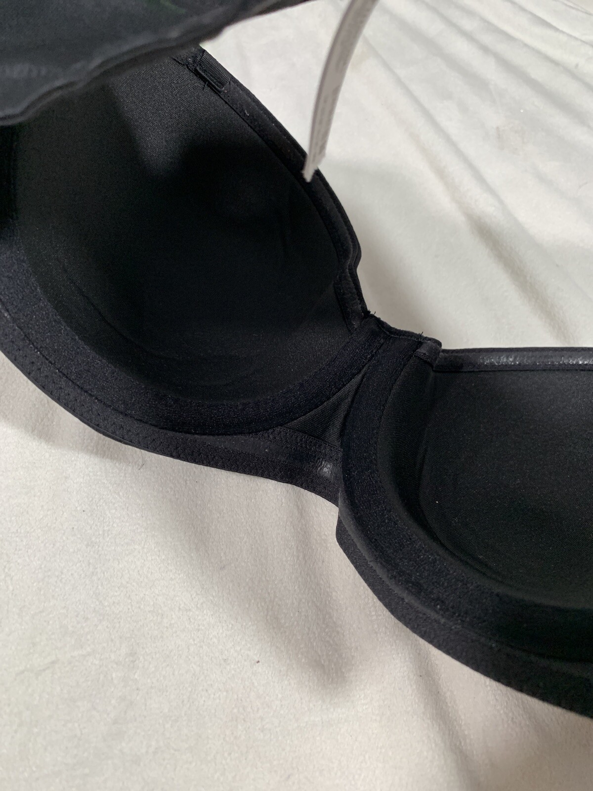NEW $76 Wacoal Red Carpet Convertible Strapless Bra in Black {SZ 32DD US ] #L613