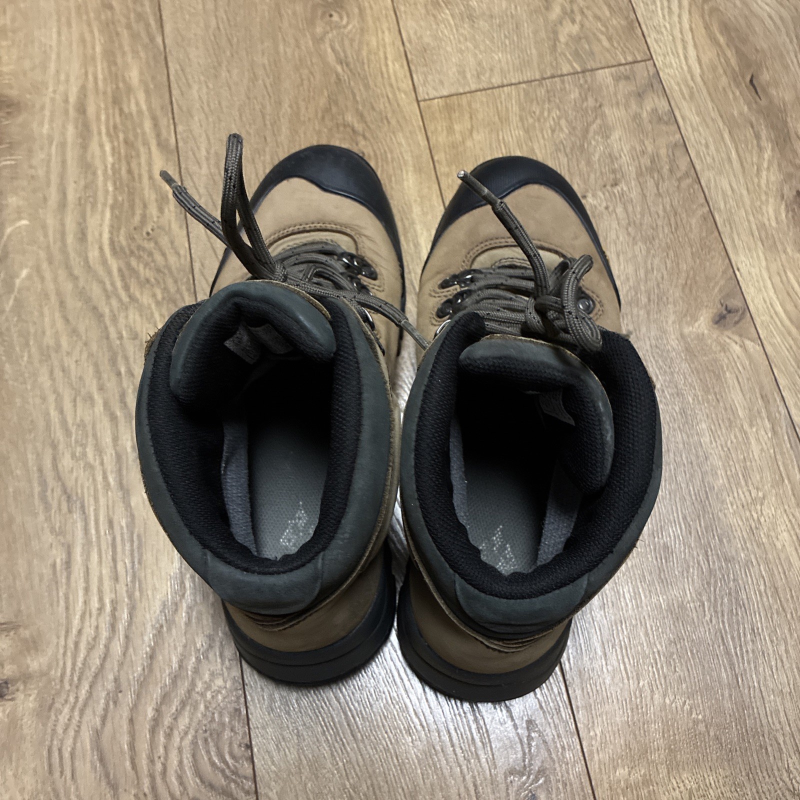 Vasque Wasatch GTX Womens Waterproof Leather Hiking Backpacking Boots Sz US 8.5