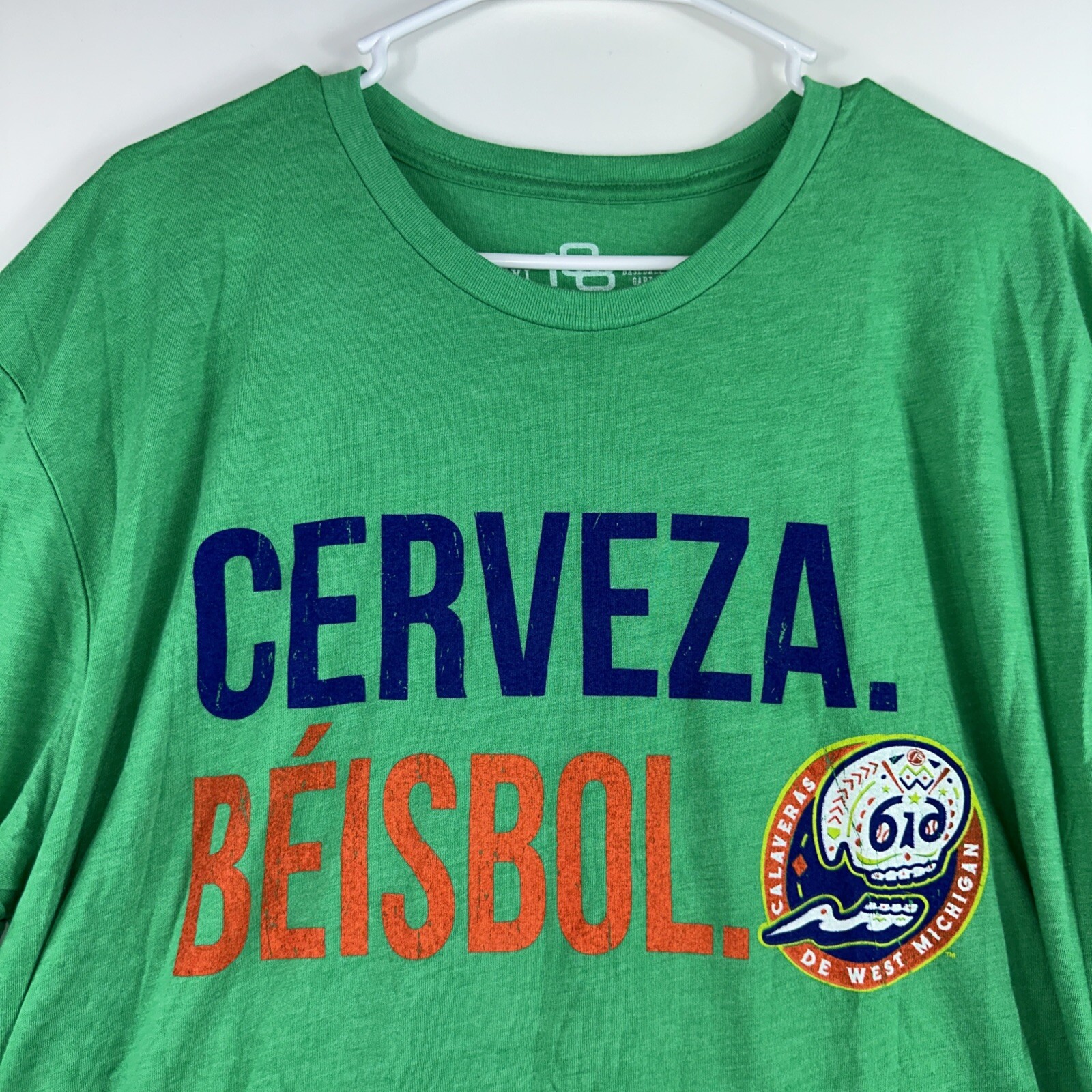 108 Stitches Green Cerveza Beisbol Calaveras De West Michigan Men’s 2XL T-shirt