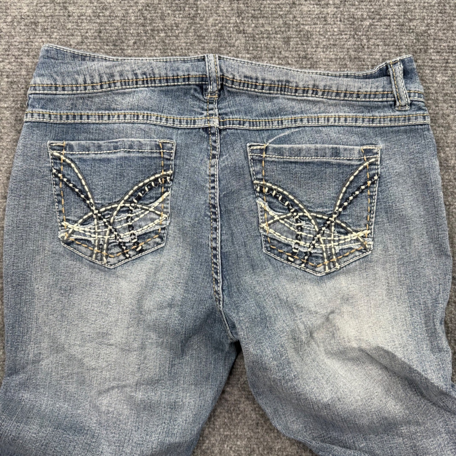 Mudd Flare Jeans Size 11 Blue Low Rise Embellished Y2K Denim Women’s
