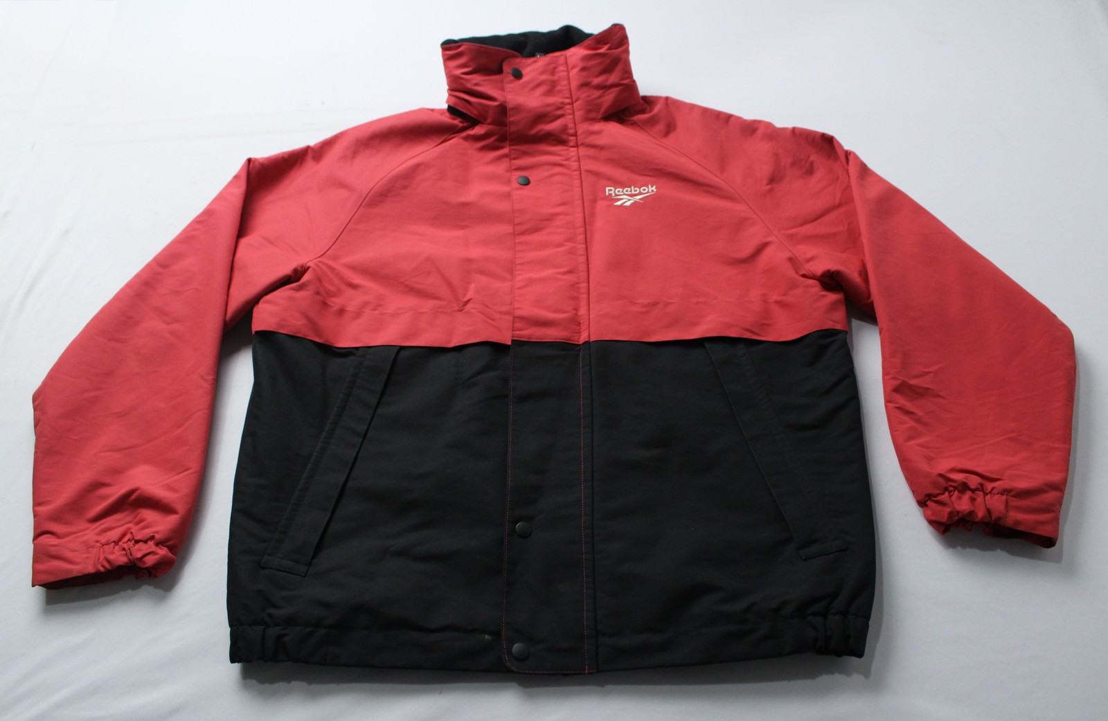 Reebok Men’s CL Sailing Fleece Lined Hooded Jacket CD4 Level Red Small