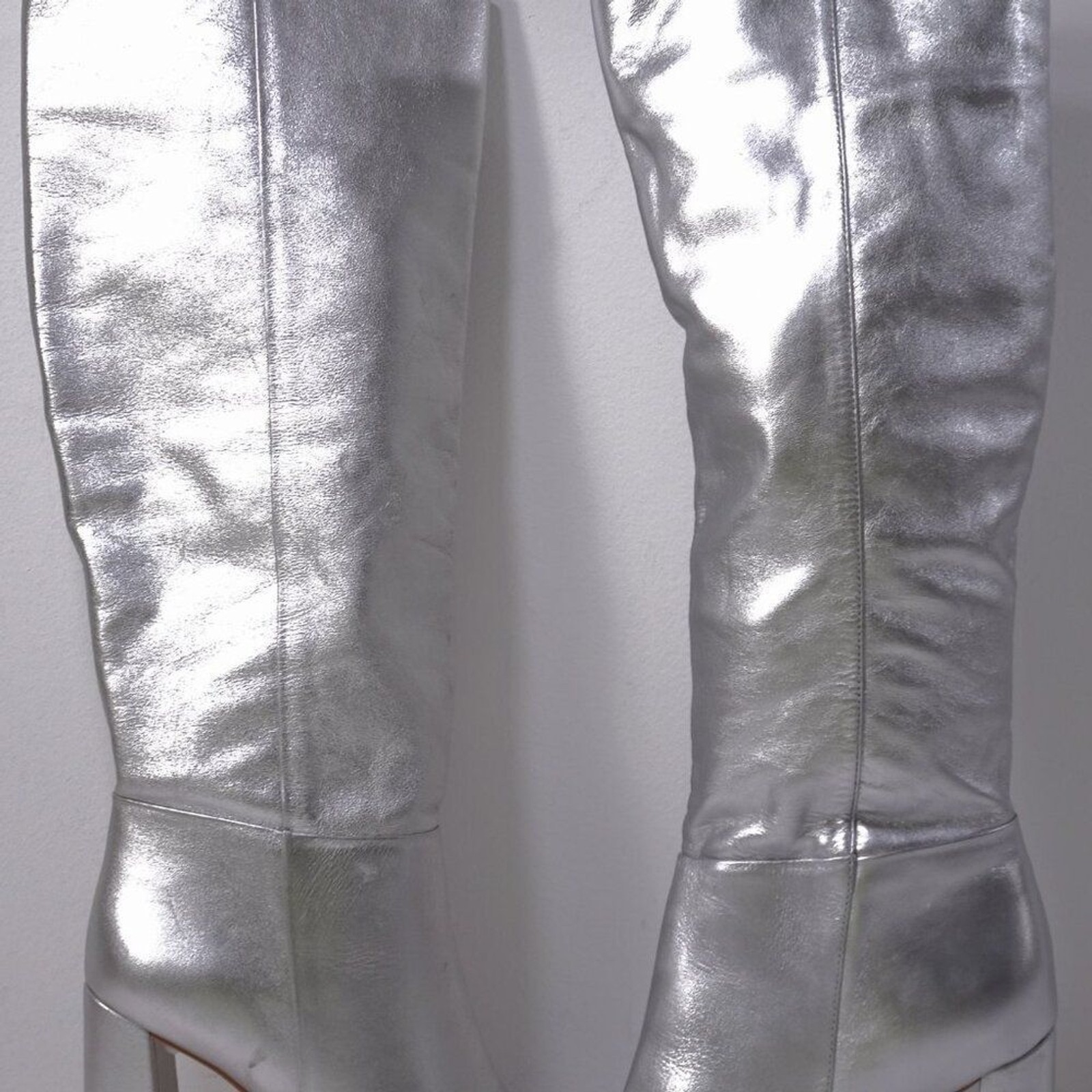Cynthia Rowley Women’s Chloe Leather Tall Silver Boot Boots Sz 6 NWOB 498 IRRG