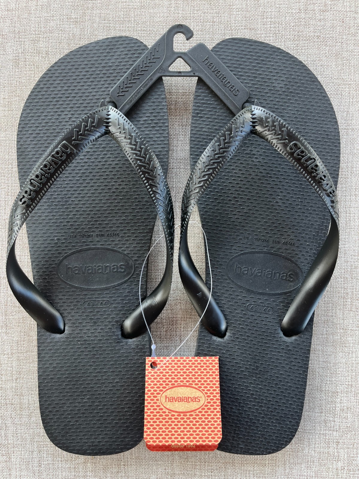 Havaianas Top Flip Flops, Black , Men’s US 11/12 – Brand New