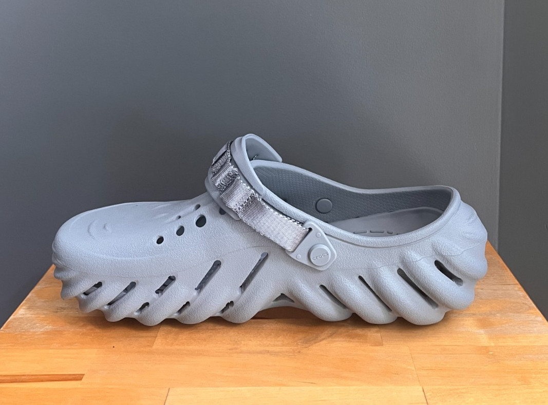 Crocs Concrete (Grey) Echo Clogs US Men 9 / Women 11 NWT