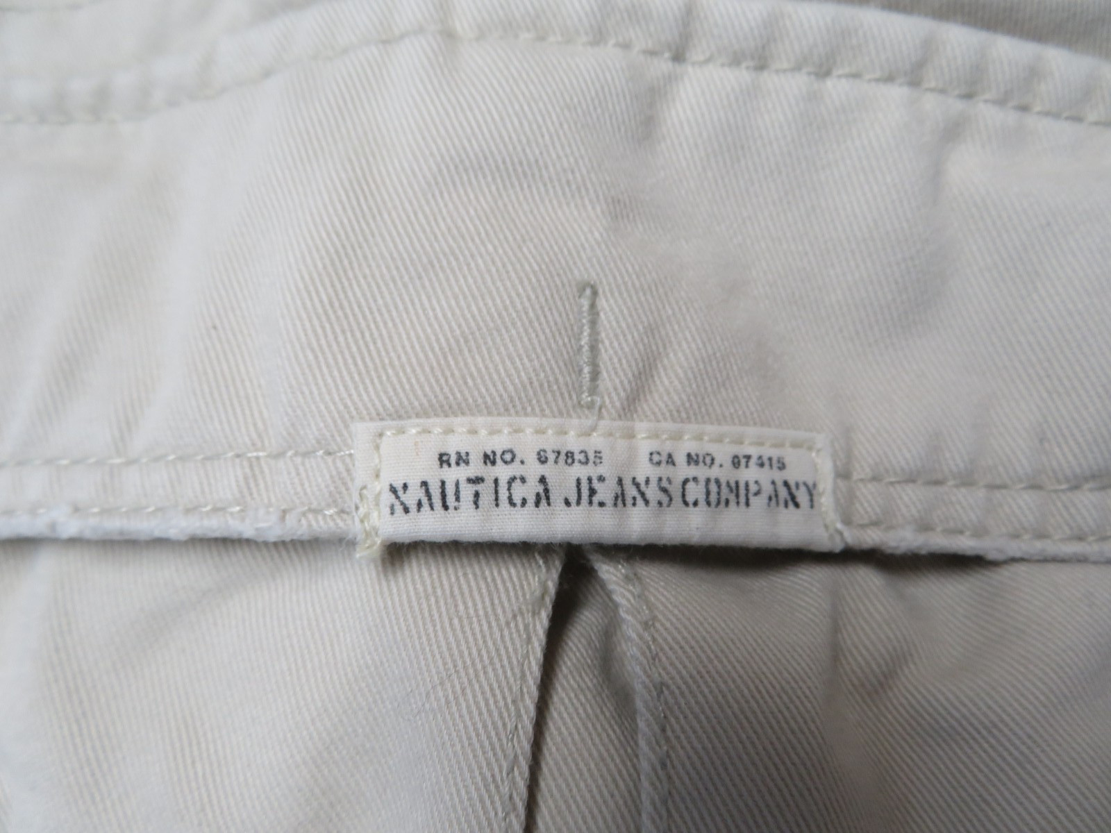 Nautica Jean Co Mens 40 Cargo Shorts Khaki (W 41 I 10.25) Button Pockets Cotton