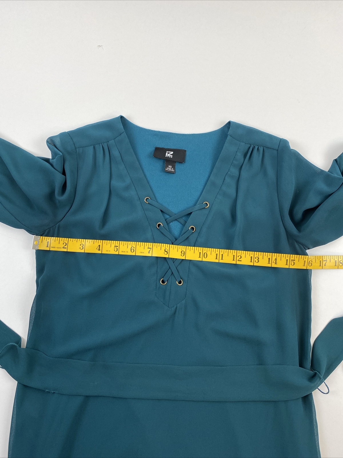iz byer green elbow sleeve dress size XS