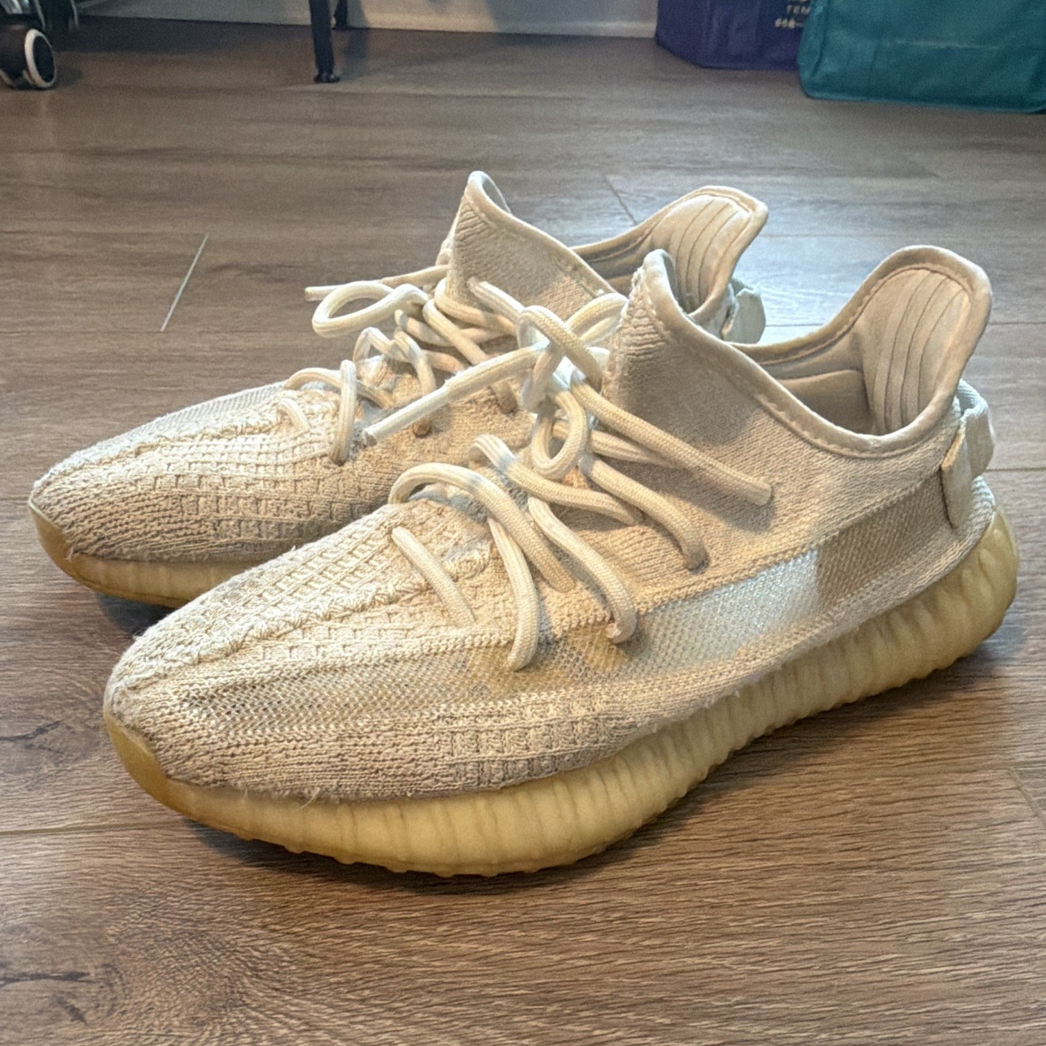 adidas Yeezy Boost 350 V2 Bone/Bone/Bone Low Top Primeknit Men’s HQ6316 size 6