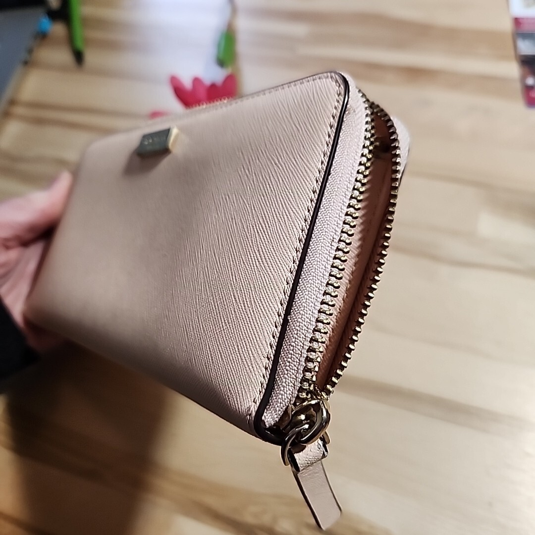 KATE SPADE Leather Zip Around Wallet Pink Peach Large 7.75″