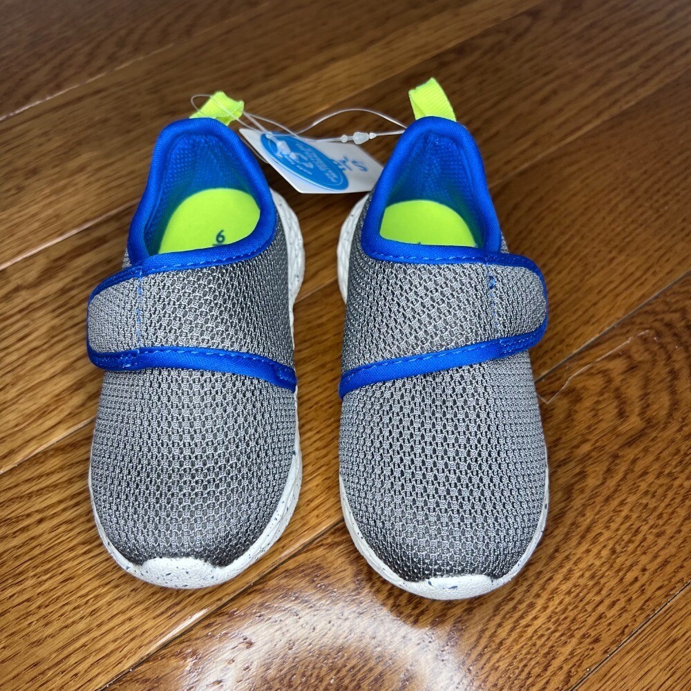 Carter’s Everyday Sneakers Easy On Athletic Shoes Gray Blue Size 6