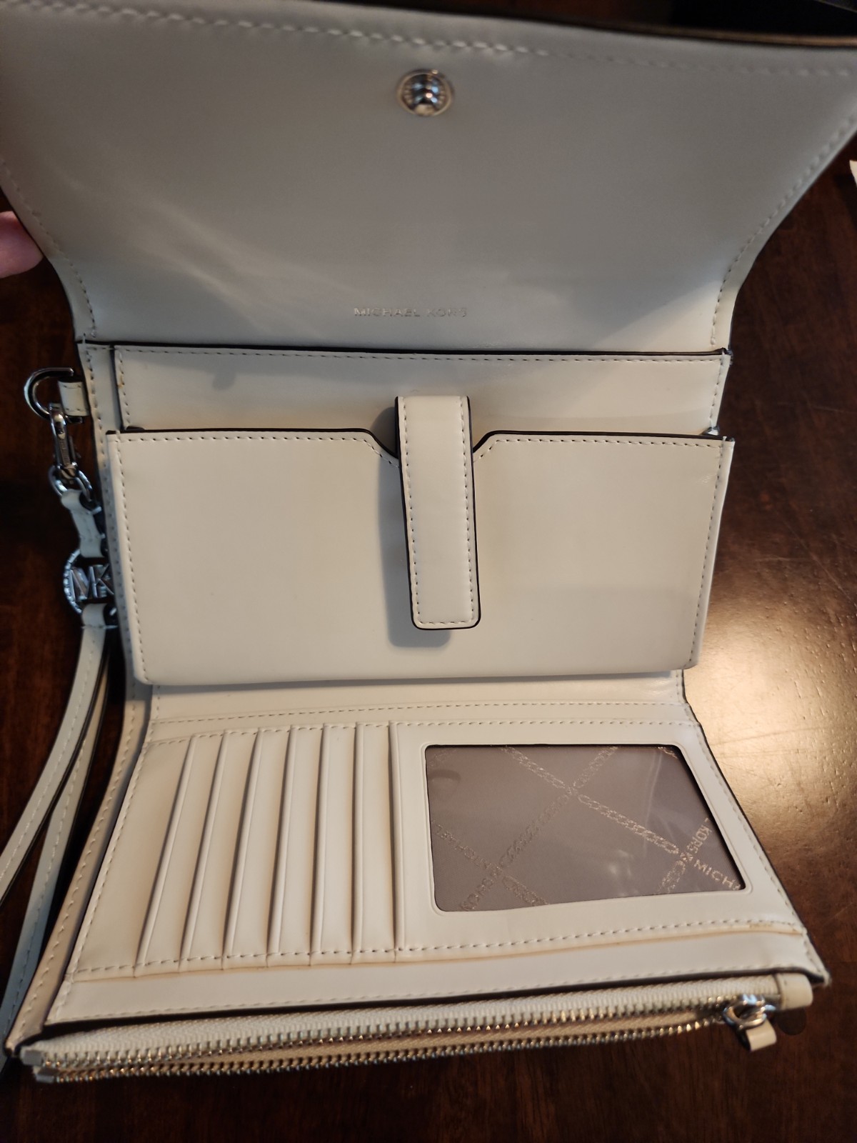 Michael Kors Jet Set Travel Signature Wallet Clutch WHITE – NWOT
