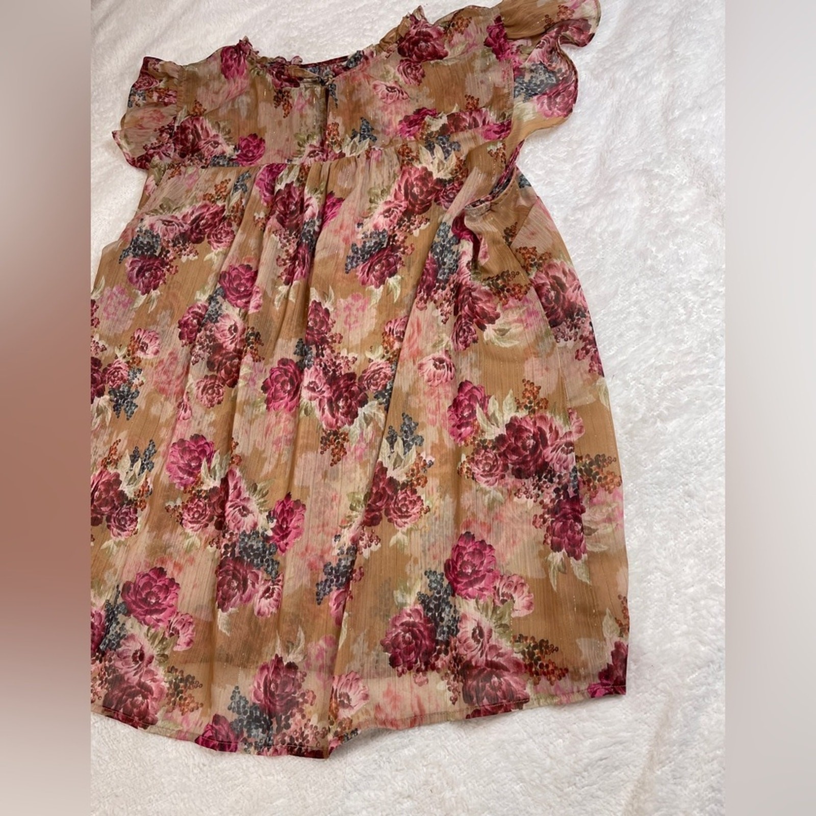 TORRID CRINKLE CHIFFON FLUTTER SLEEVE FLORAL BLOUSE SIZE 2