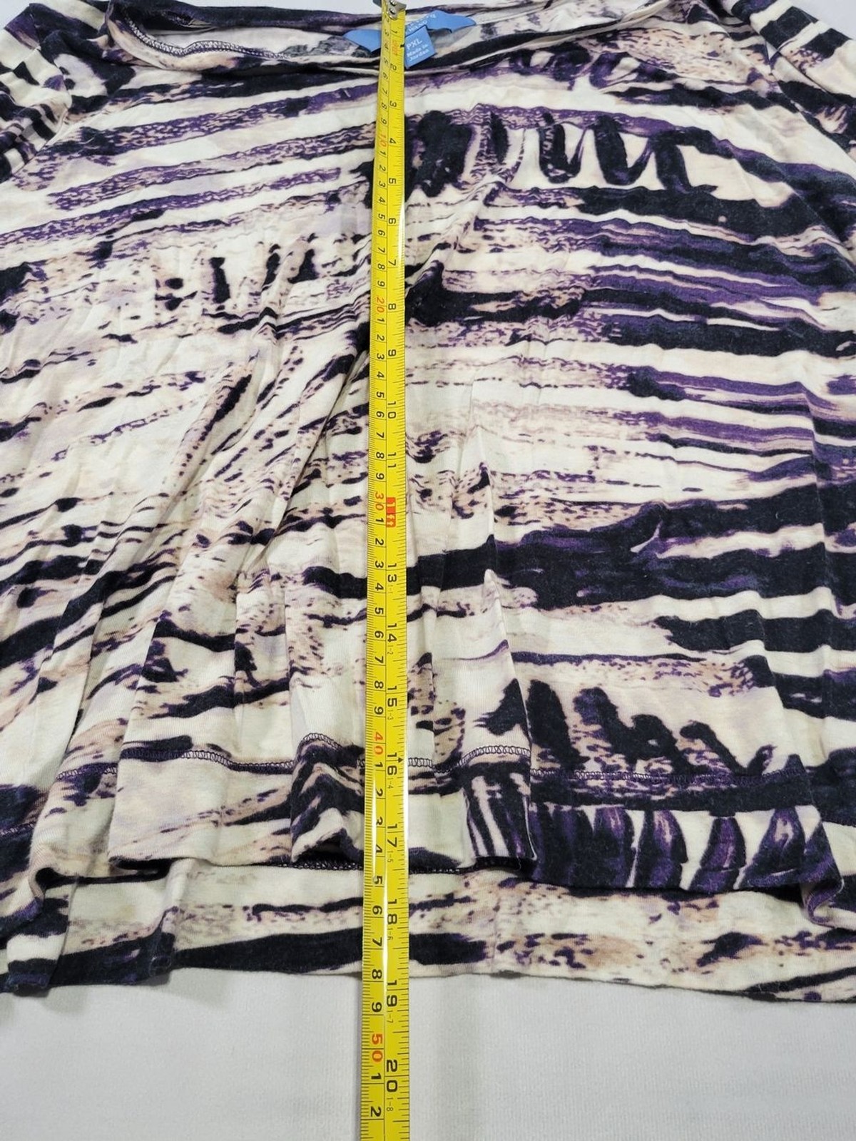 Simply Vera Vera Wang Long Sleeve Abstract Print Top in Black, Cream & Purple