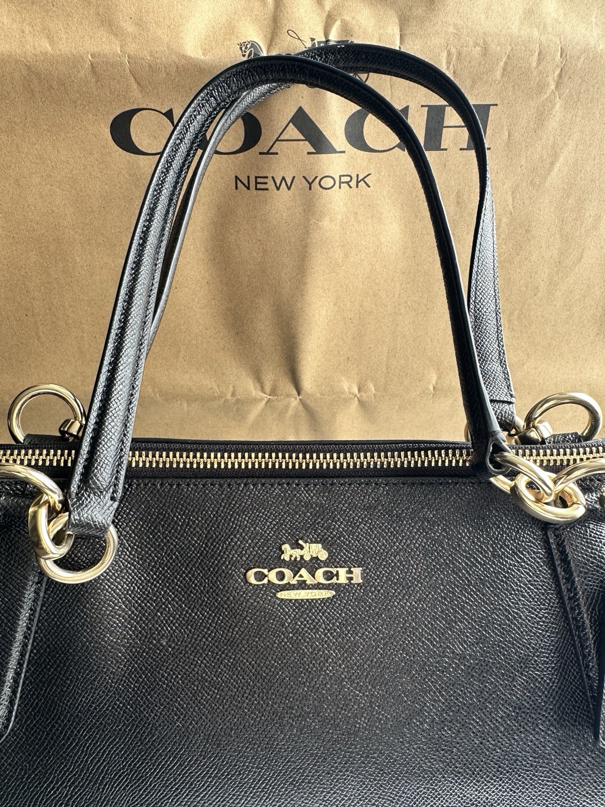 COACH Ava Tote Crossgrain Leather black woman