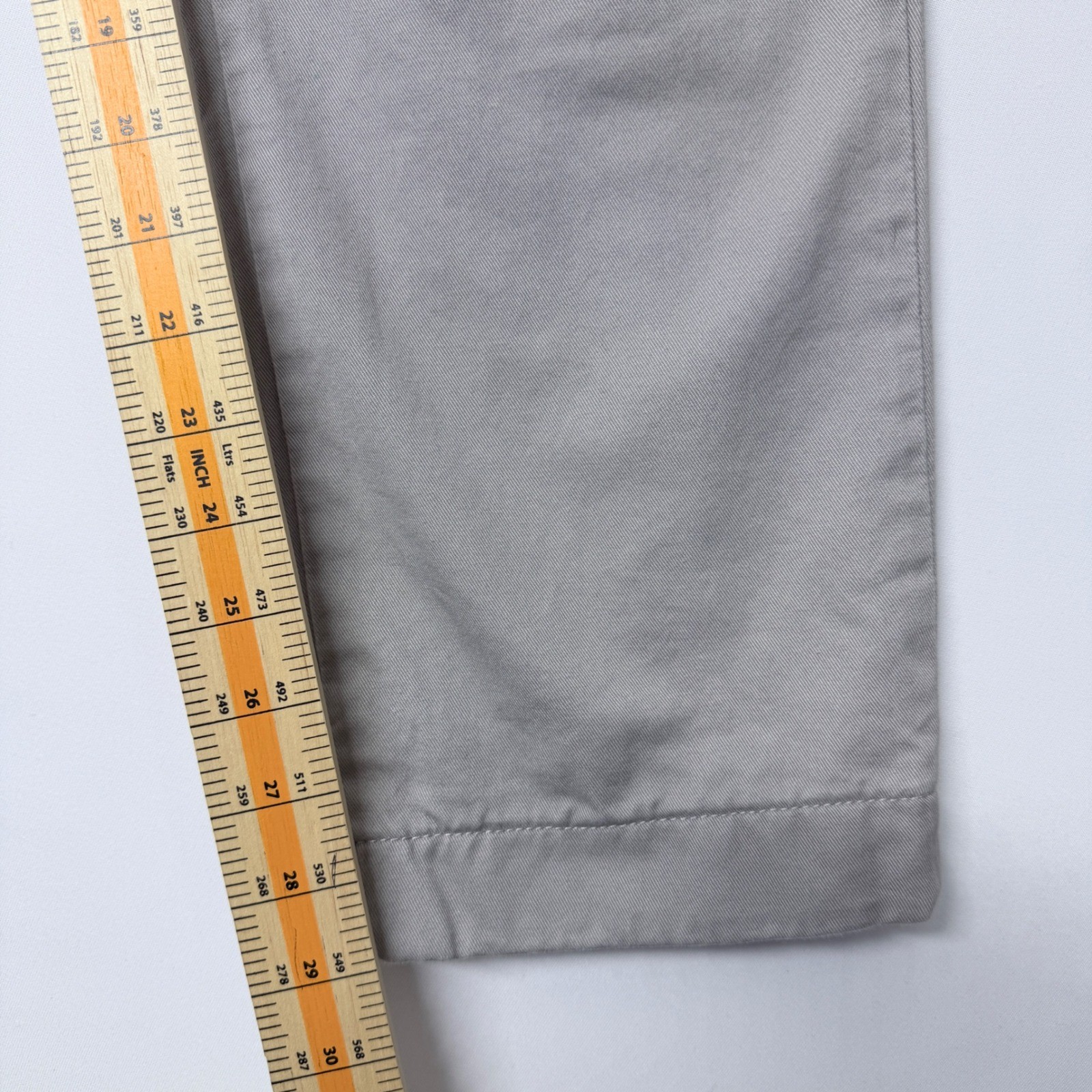 J.Crew The Sutton Slim Straight Chino Pants Mens 32×30 Light Gray Cotton Twill