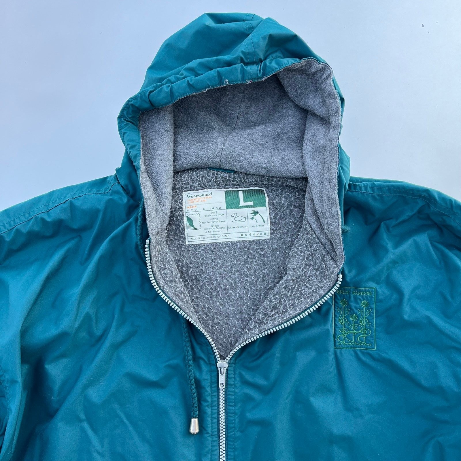 Vintage WearGuard great gardens of Oman Hooded zip up jacket