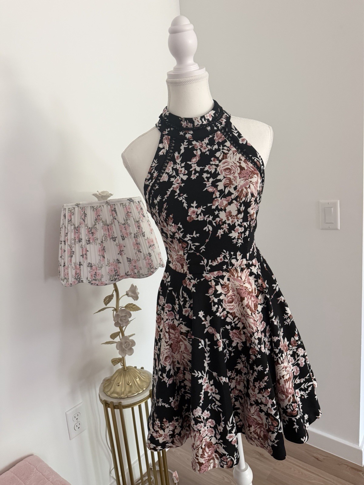 B. Darlin Black Pink Floral Halter Fit & Flare Short Lined Dress S