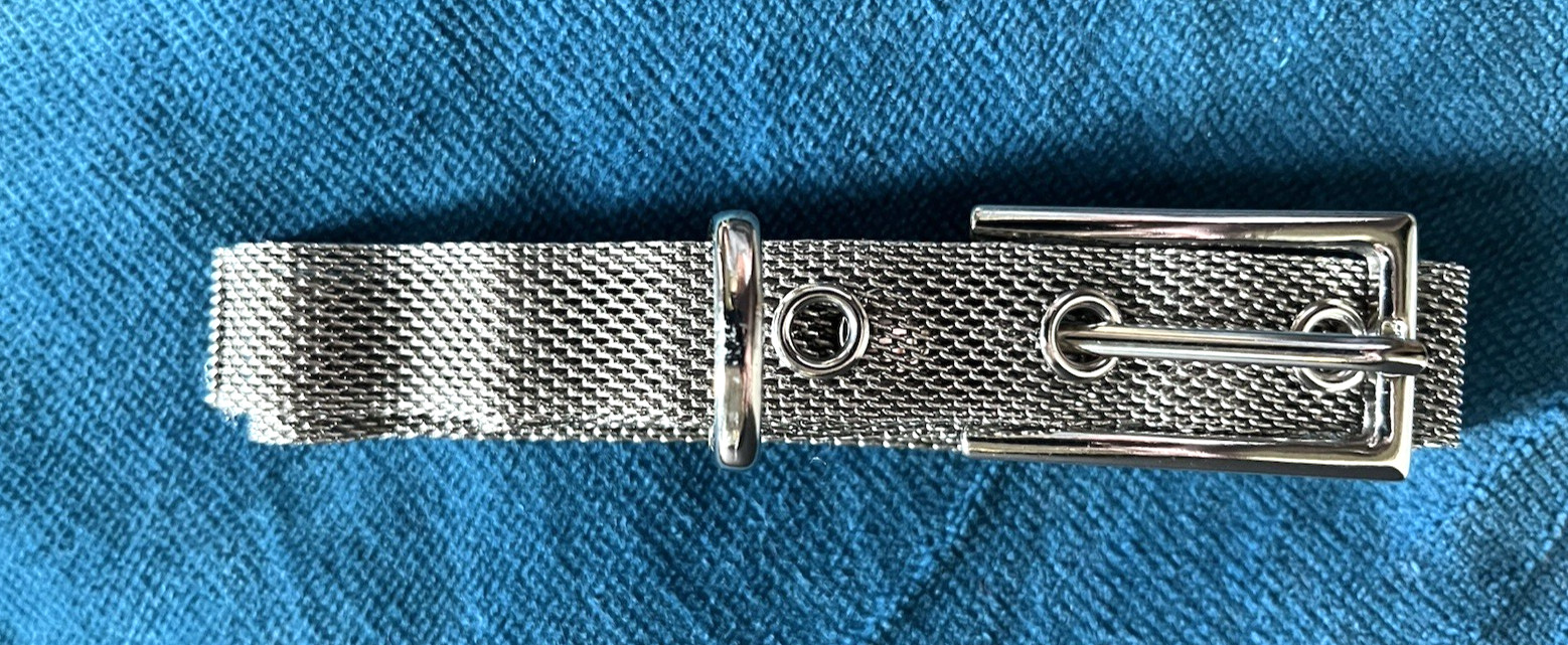 Vintage Belt Metal Mesh Women’s Silver Tone 40 inches Long FREE SHIPPING