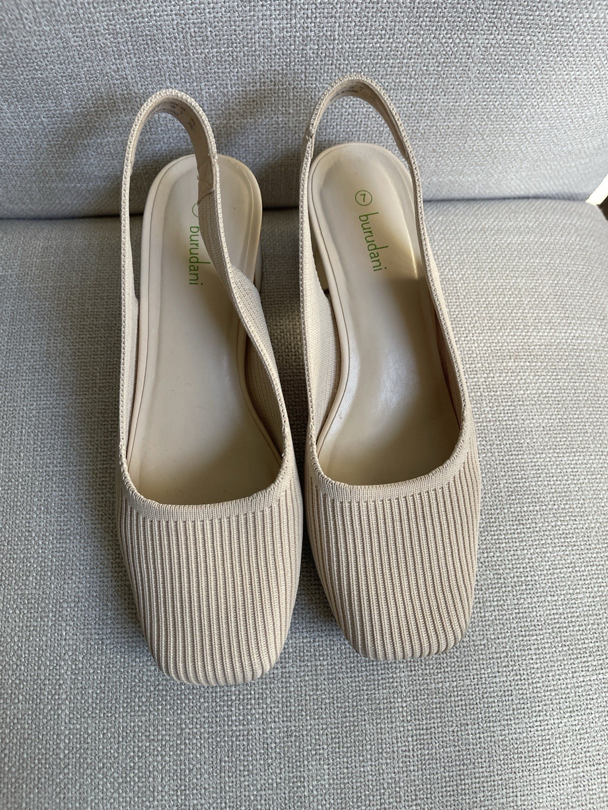 Burudani Beige Knit Slingback Heels Women’s Size 7 Block Heel Shoes