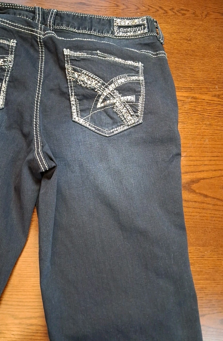 Amethyst Jeans Womens Size 16 Blue Taper Stretch Denim Embroidered Pockets
