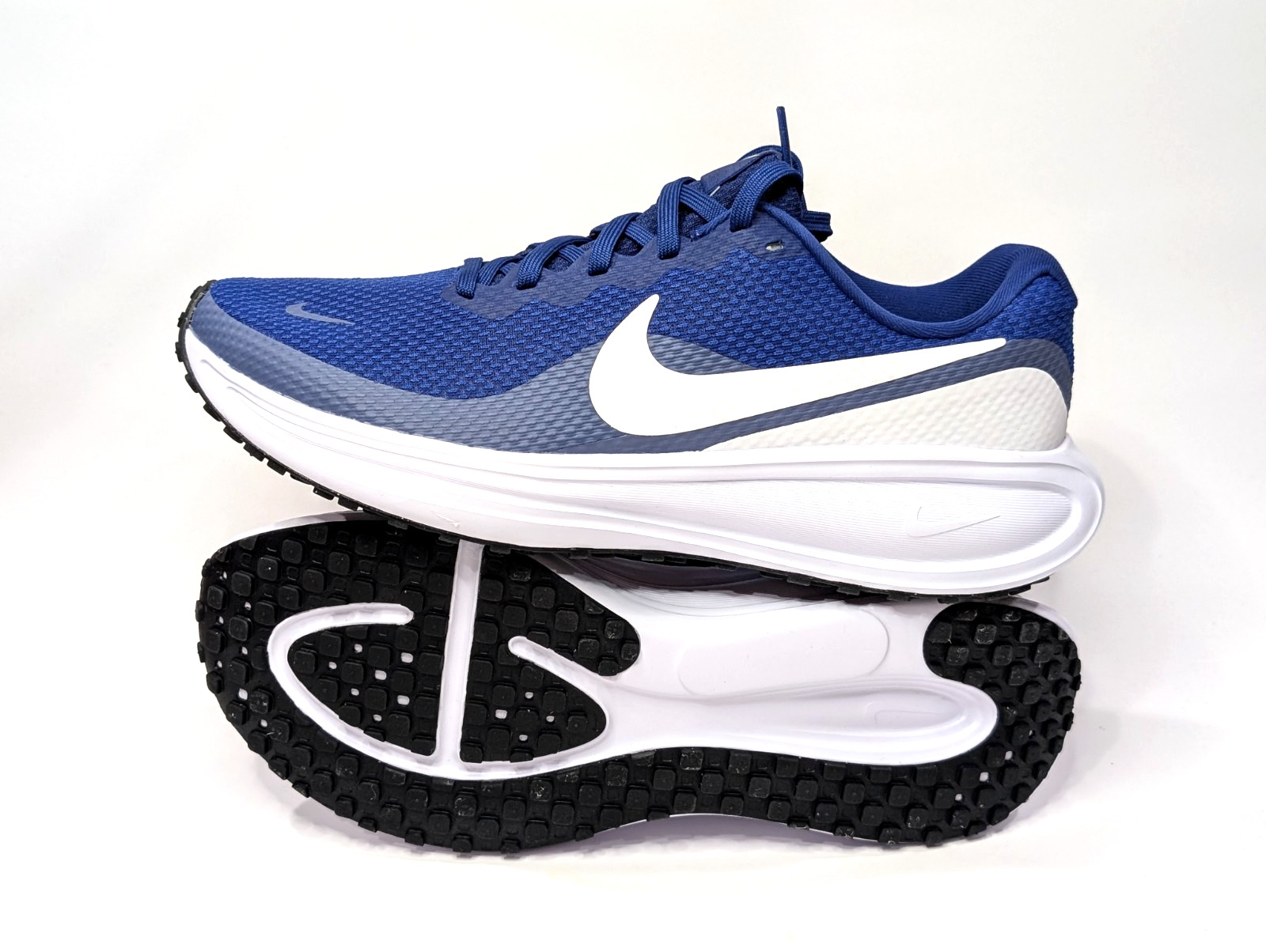 Nike Revolution 8 Deep Royal/White Men’s Running Shoes-Asst Sizes NWB HJ9198-401