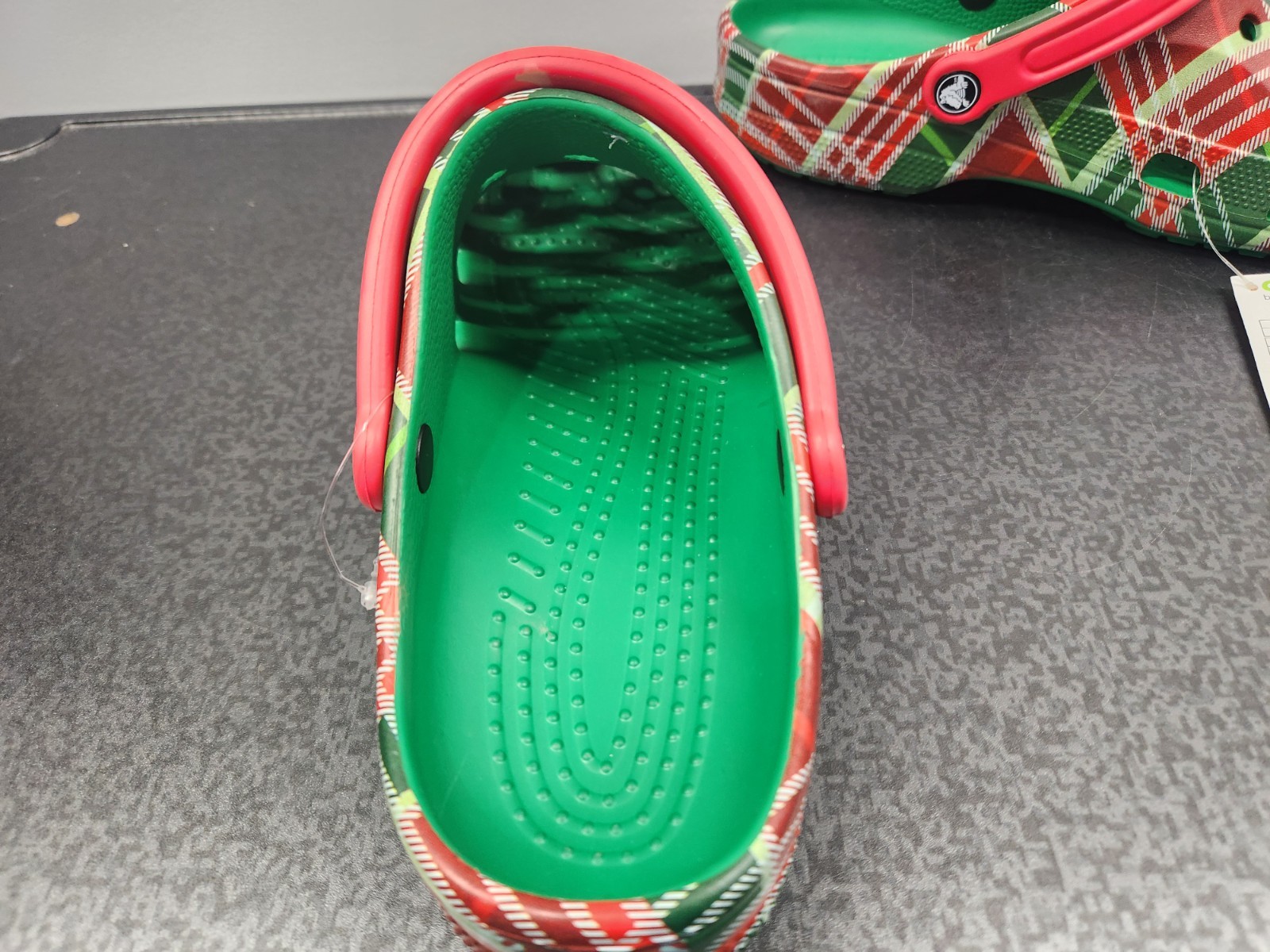 Crocs Baya Holiday Plaid Comfort Clogs Men’s 12 Women’s 14 Sandals Slides ~ NEW