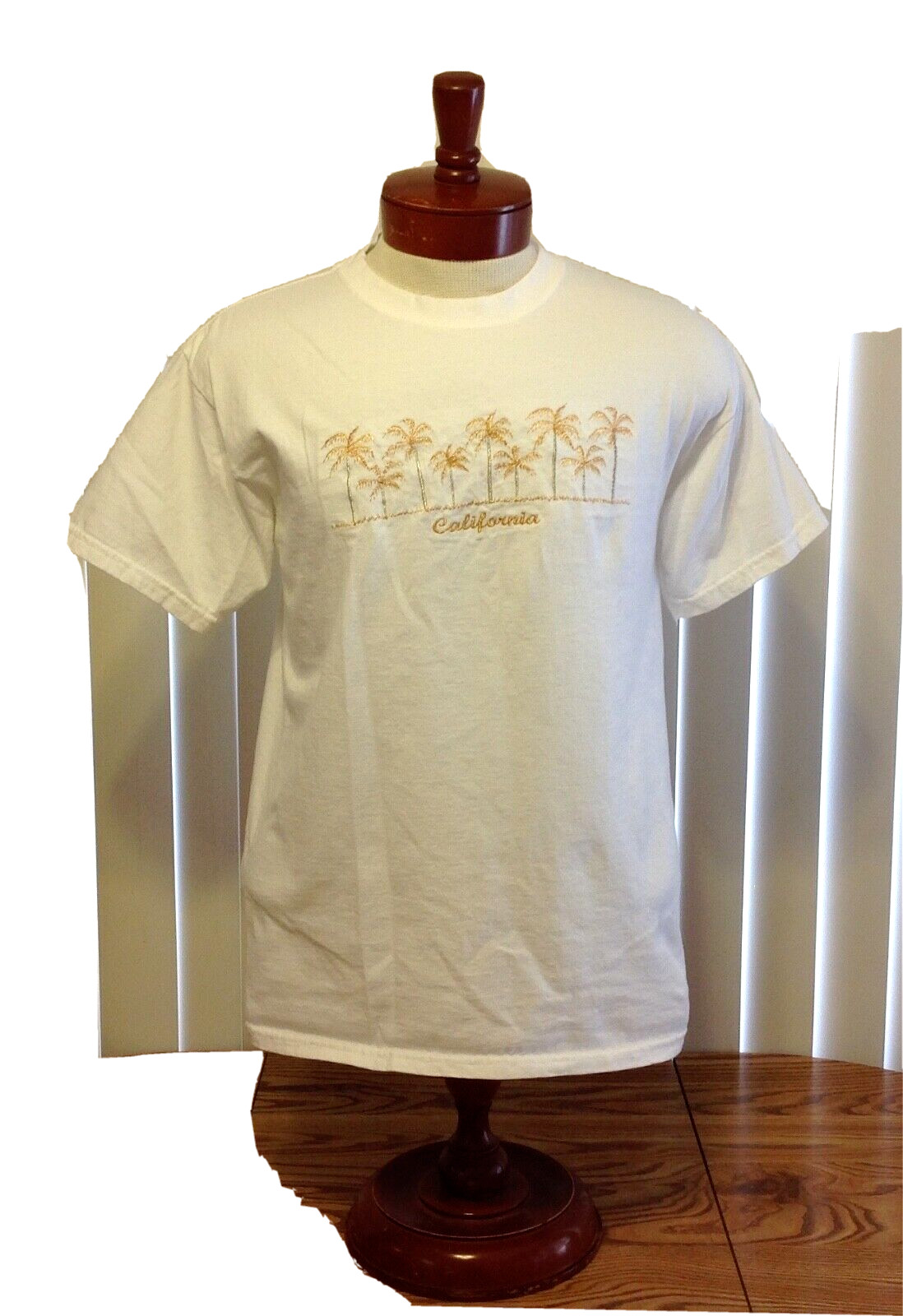 Anvil VTG Embroidered California Novelty Tourist T Shirt White Cotton Mens Large