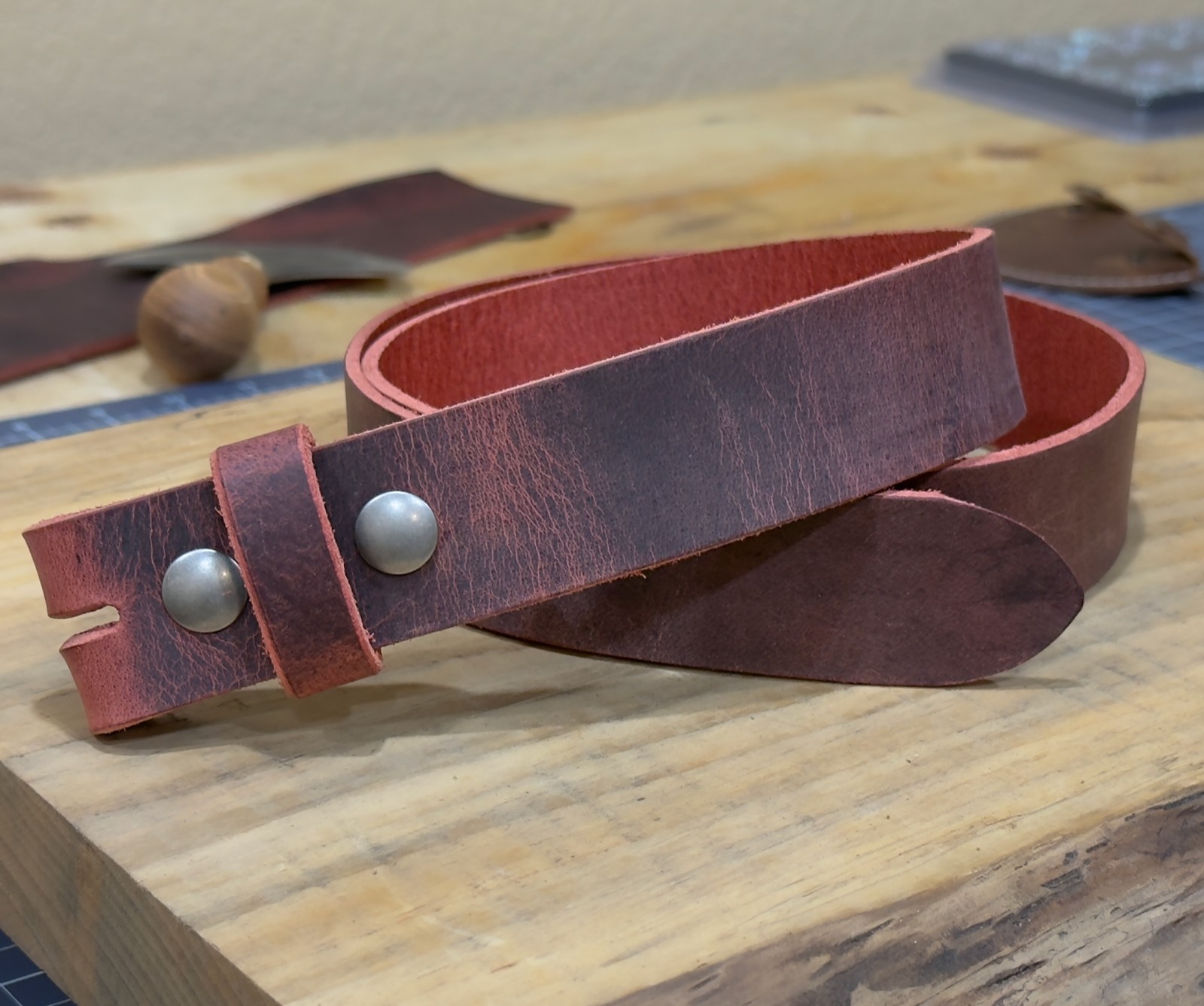 Full Grain Buffalo Leather Belt Men’s 1.5″ Wide Handmade USA Casual Rugged Belts