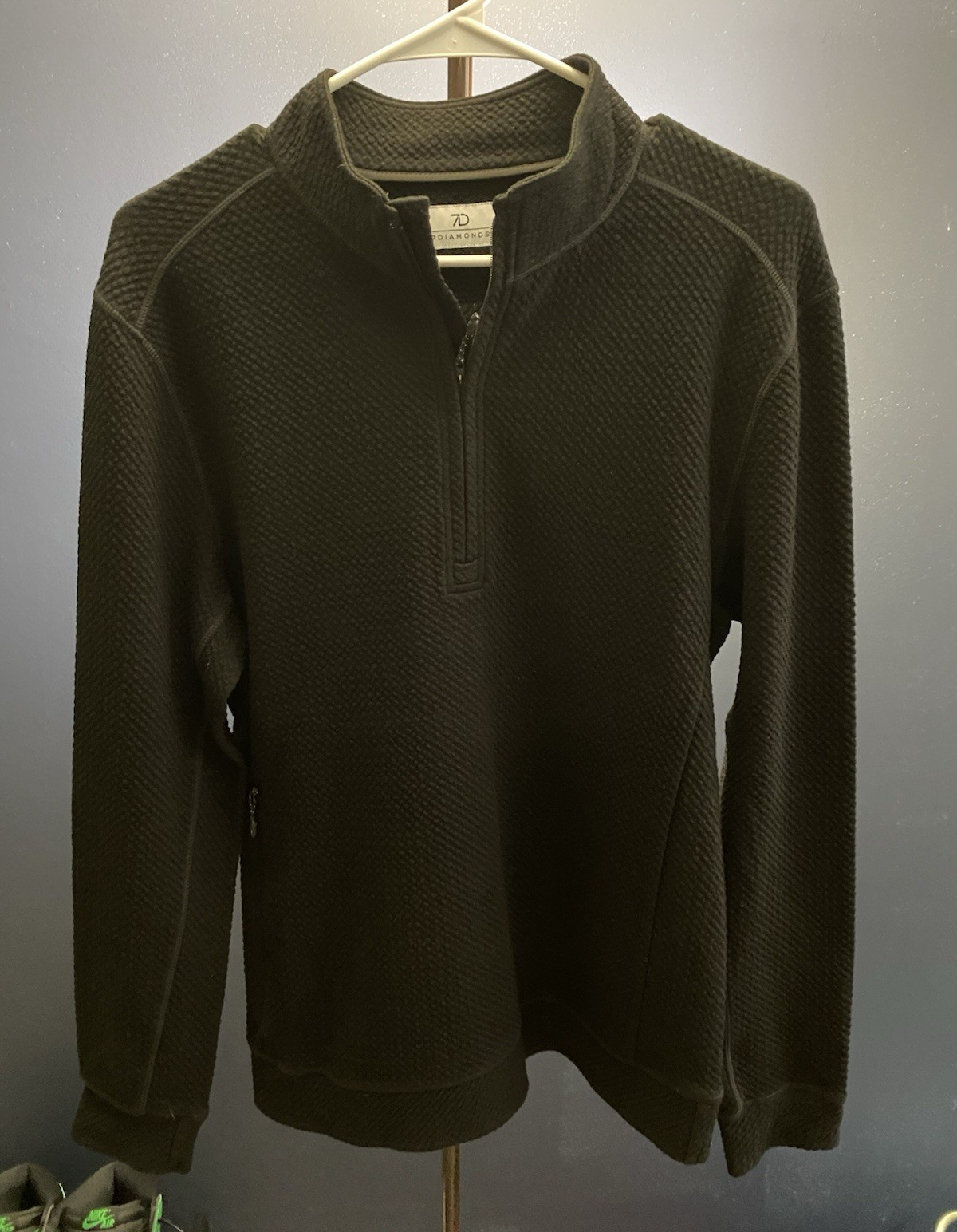 7Diamonds black men’s quarter-zip pullover sweatshirt