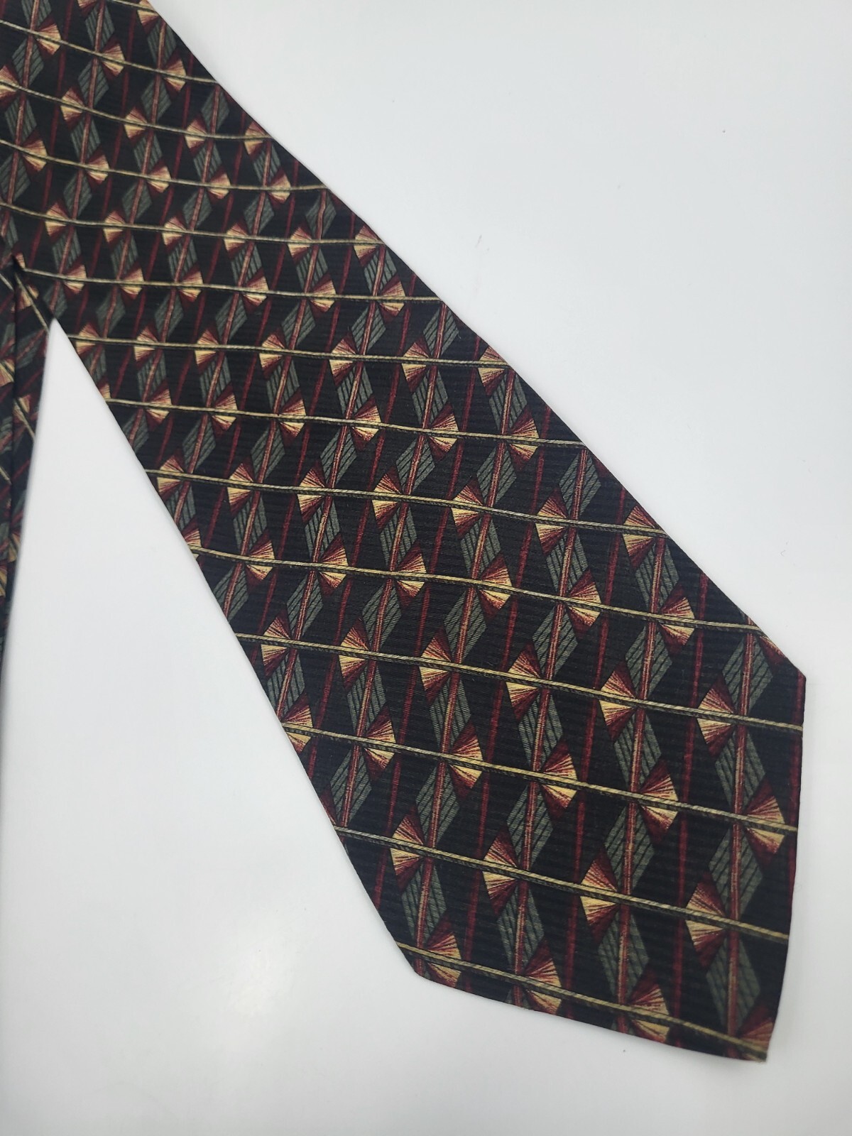 Geoffrey Beene Silk Tie Black Green Red Gray Geometric Necktie Italy 57 x 3.7/8