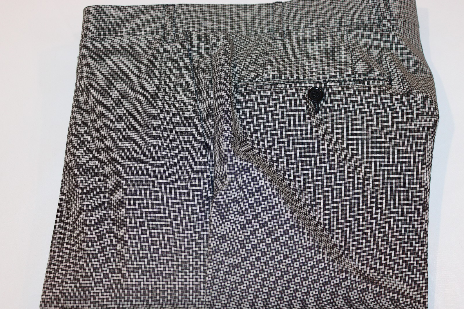 Canali Men’s Made in Italy Tweet Grey Wool Suit Size 38L/30W