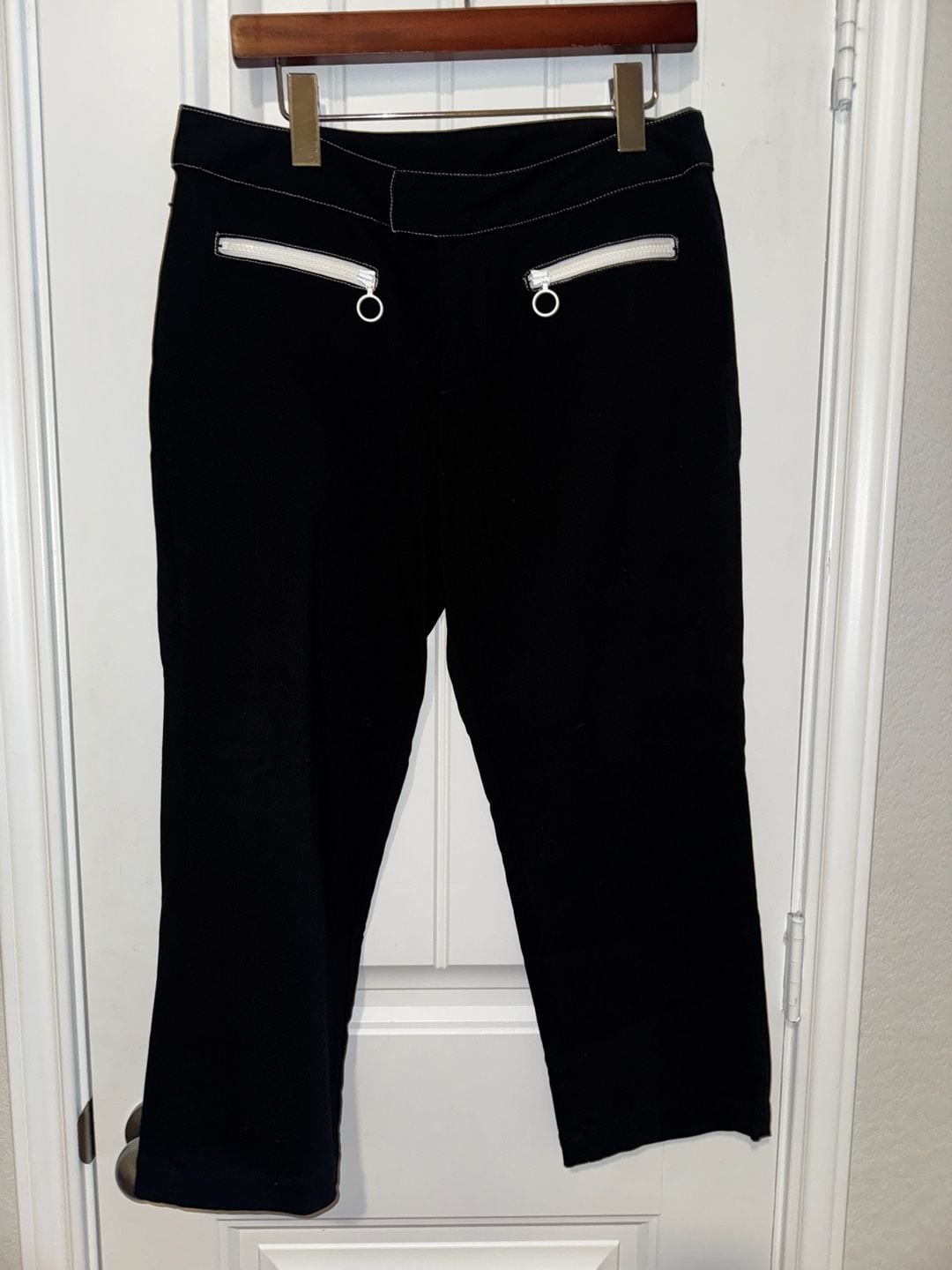 Xhilaration Vintage Y2K Black Cropped Capri Pants with Ring Pull Front Zippers