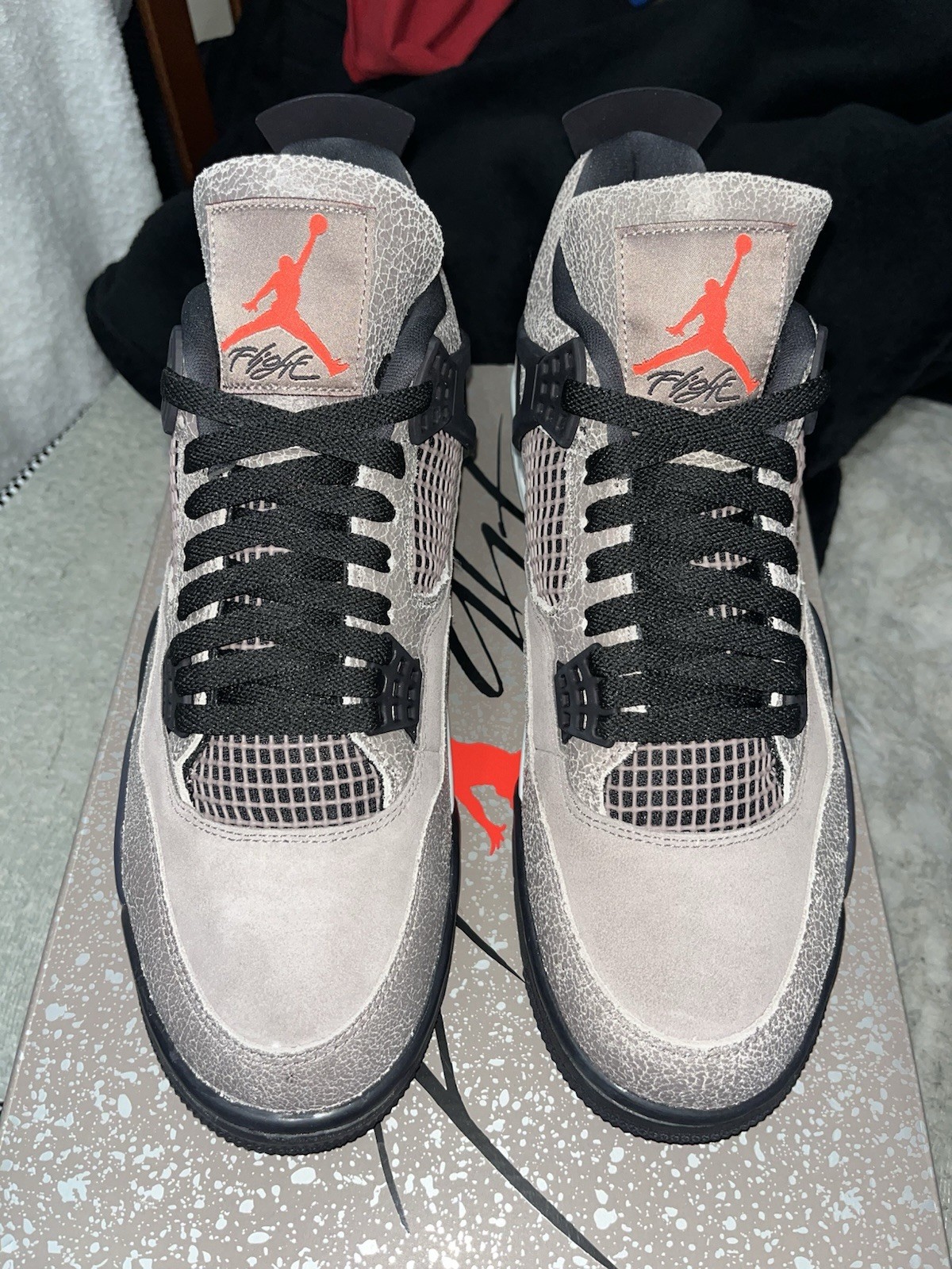 Jordan 4 Retro Taupe Haze Size 11.5/11 Mismatched