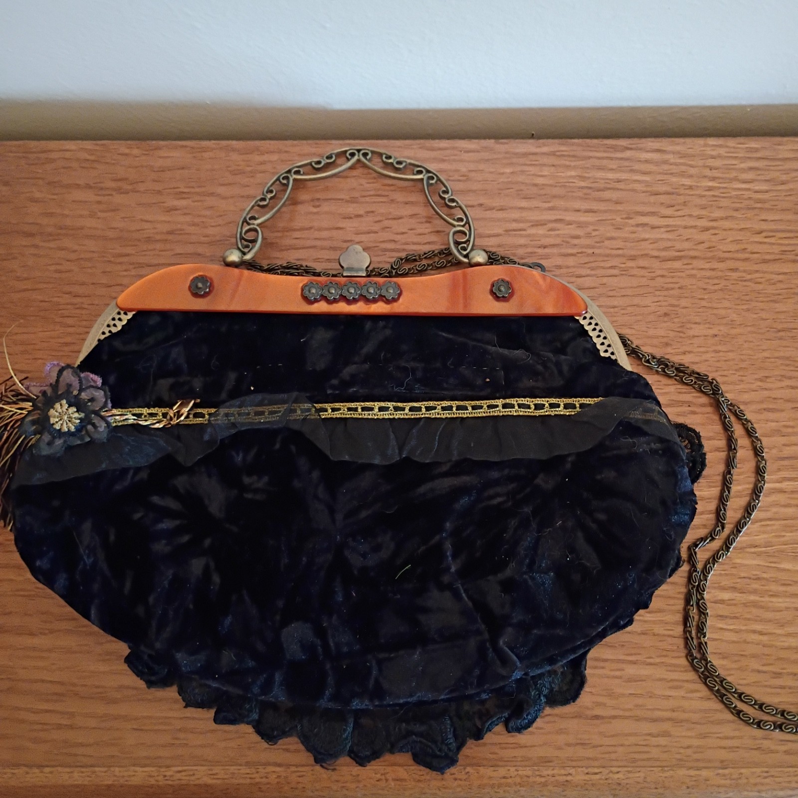 Victorian Style Clutch Purse Ziba Trim Floral Tapestry Lace Kisslock