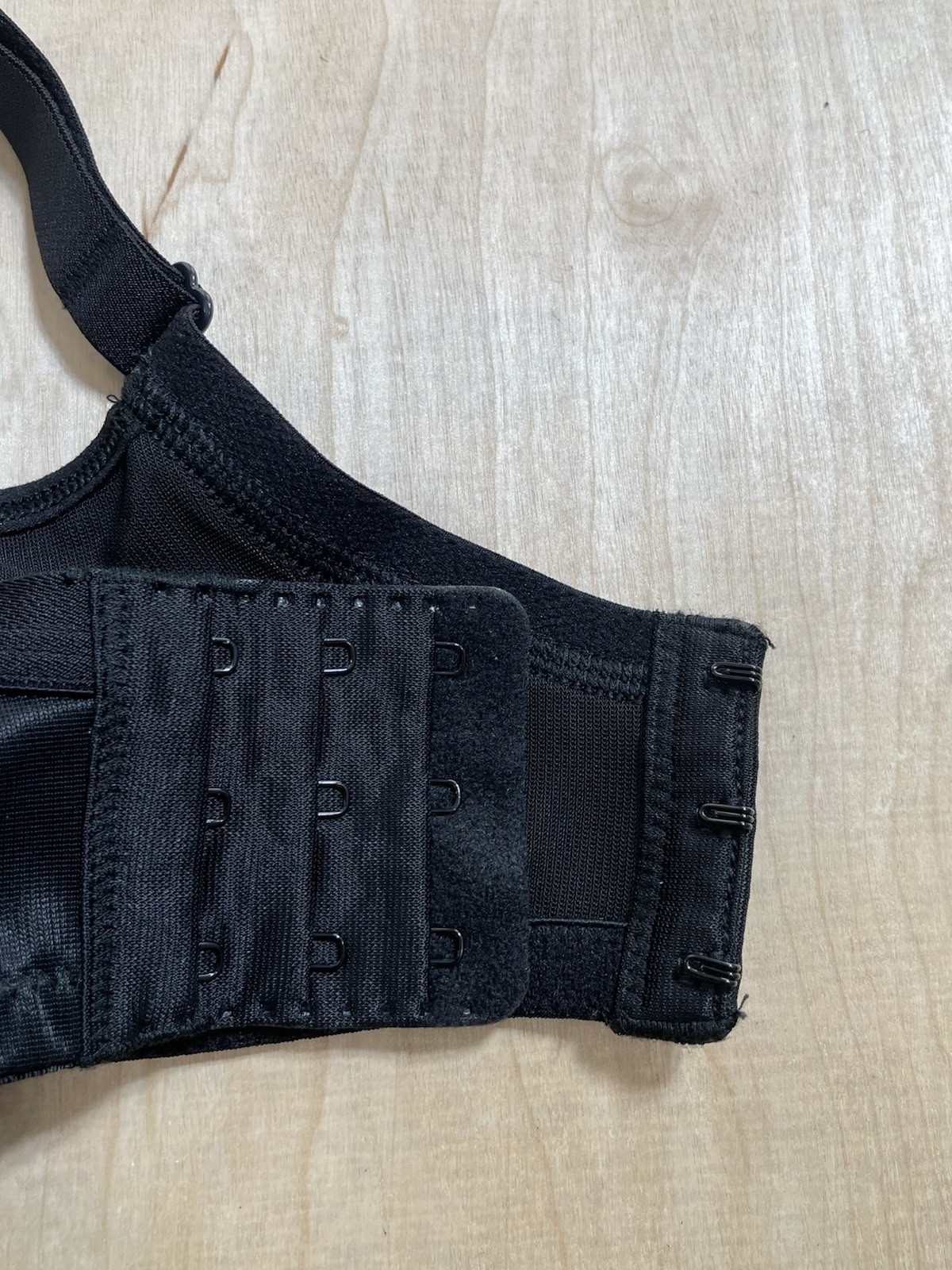 Cacique – Smooth Lightly Lined Balconette Underwire Bra Size 36DD Black