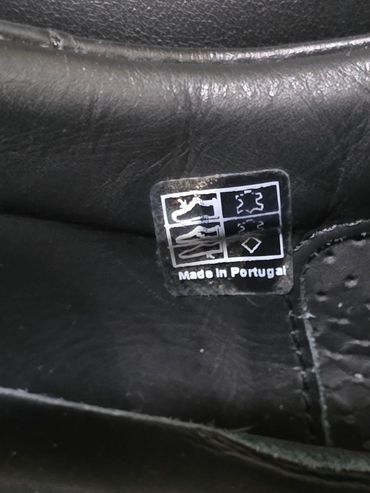 Greats Black Leather Sneakers with White Rubber Soles Used Size 9