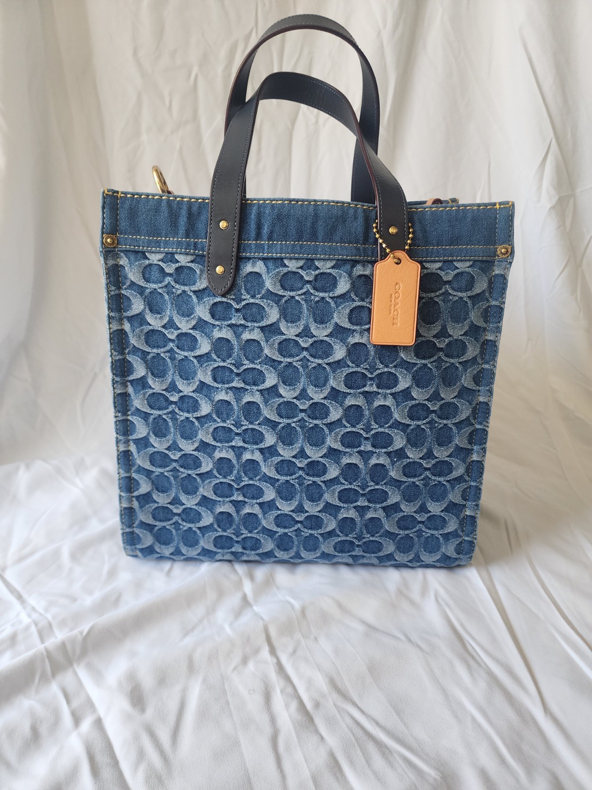 RARE Coach Signature Denim Medium Field Tote in Indigo Midnight Navy