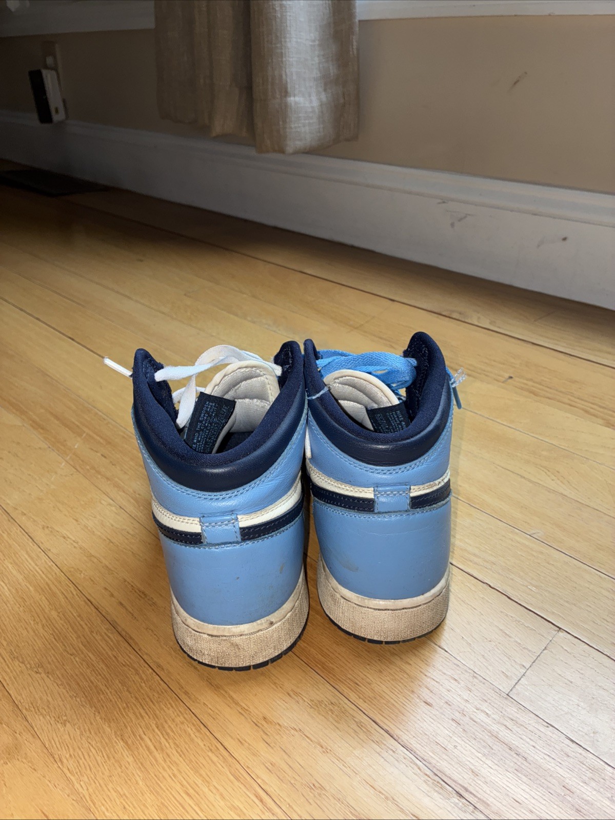 Jordan 1 Obsidian