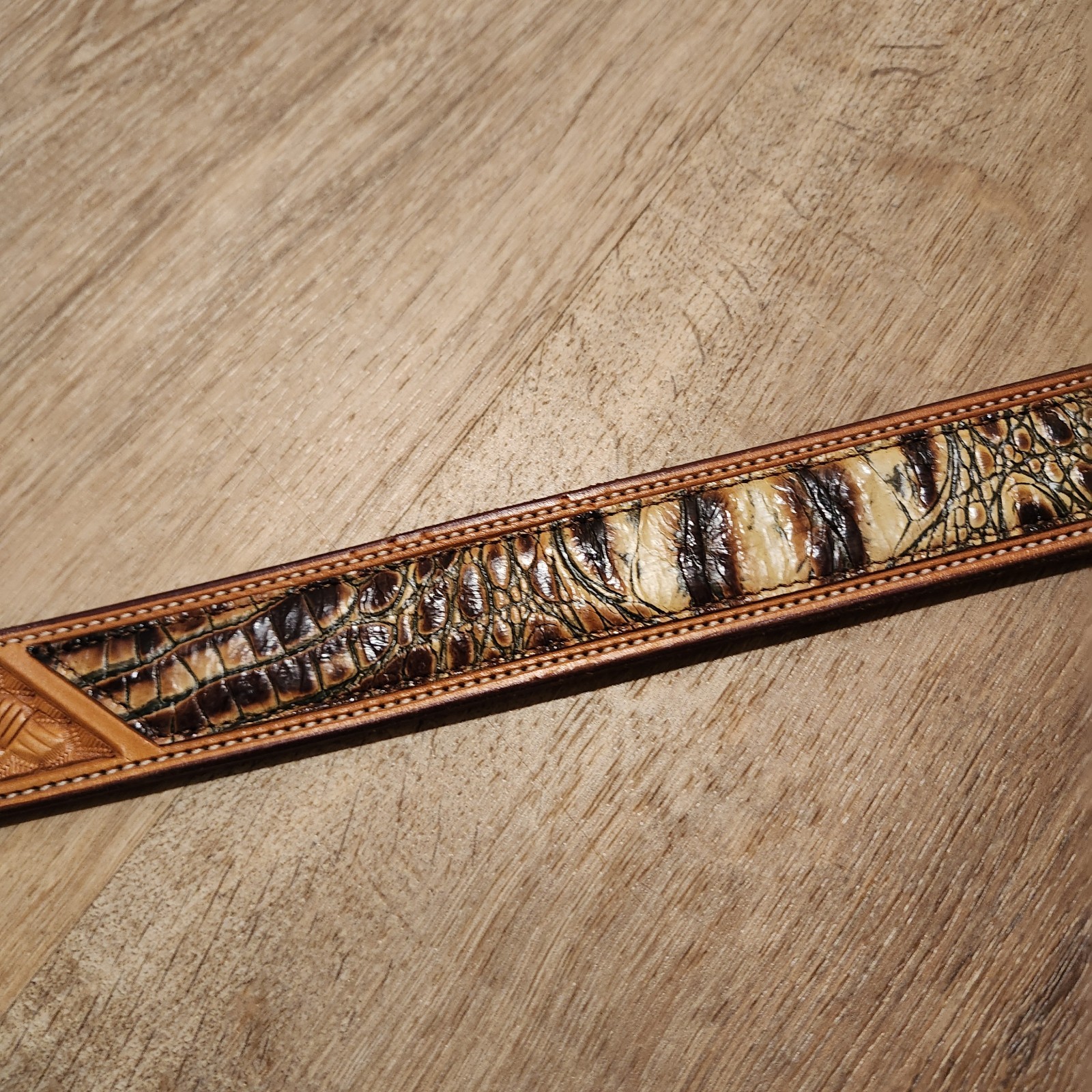Custom Handmade Four Shoes Leather Alligator Belt Monogram “BH” Sz 32 Texas Made