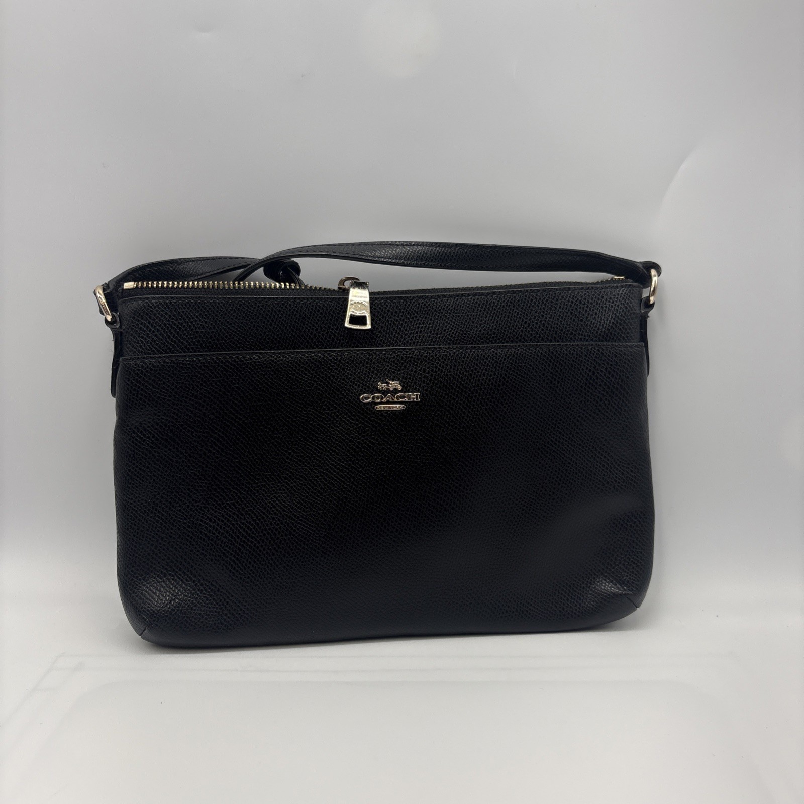 COACH Leather Handbag, Purse, Cross Body, Cross Grain, Black Leather