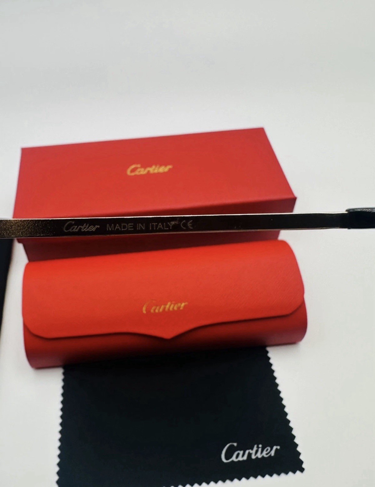 Cartier Big C Diamond Cut Red to Blue Fade Frameless Lens Gold Frame