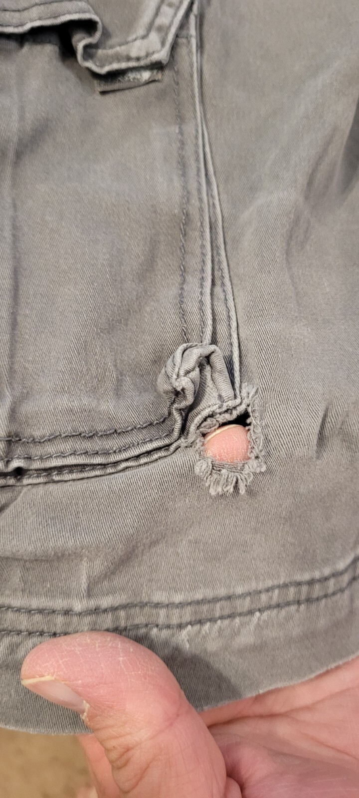 ROCXL MEN’S DARK GRAY CARGO SHORTS SIZE 54