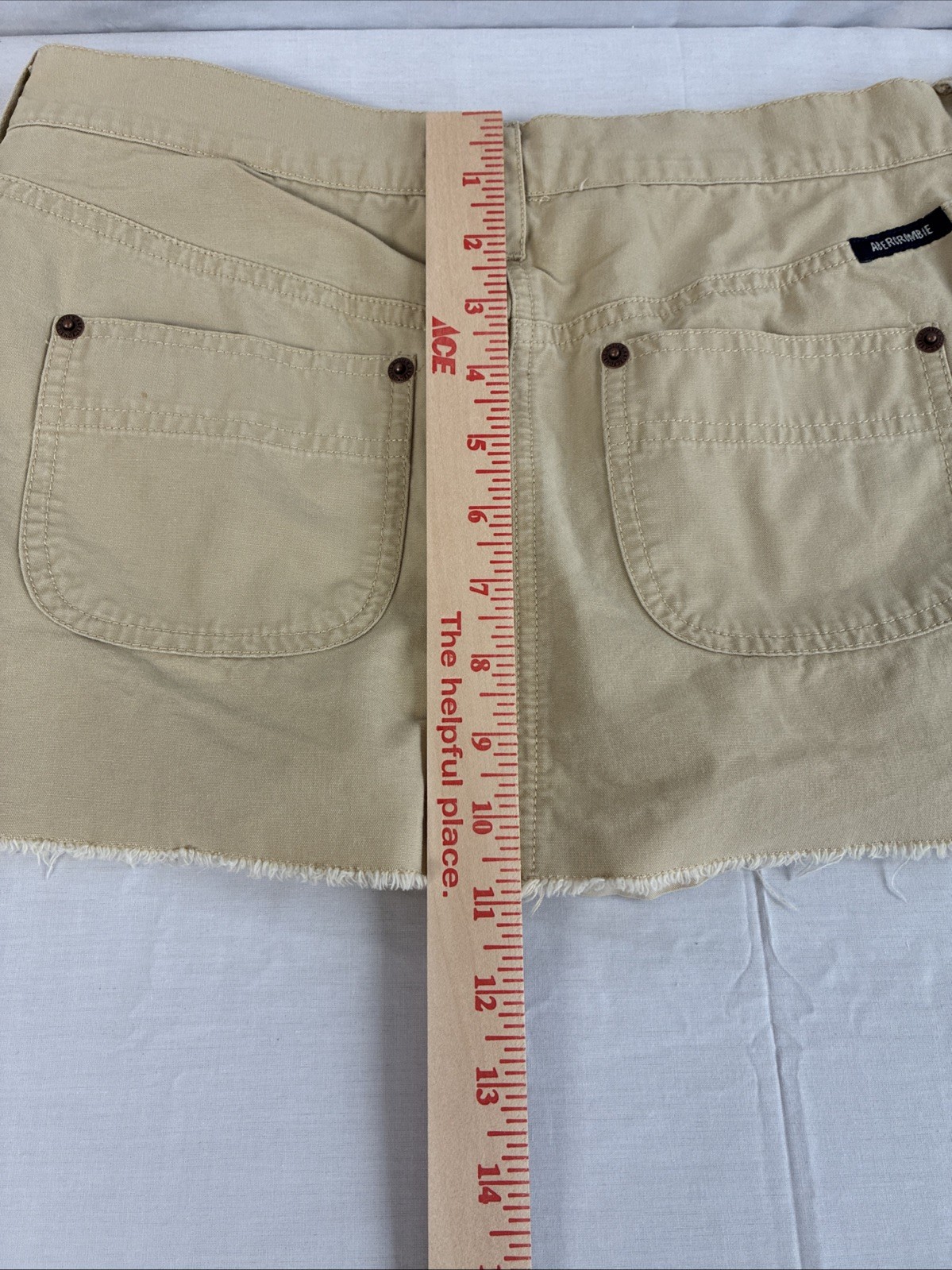 Abercrombie And Fitch – Mini Skirt with Shorts Size 4 – Tan- PRE-OWNED – GOOD