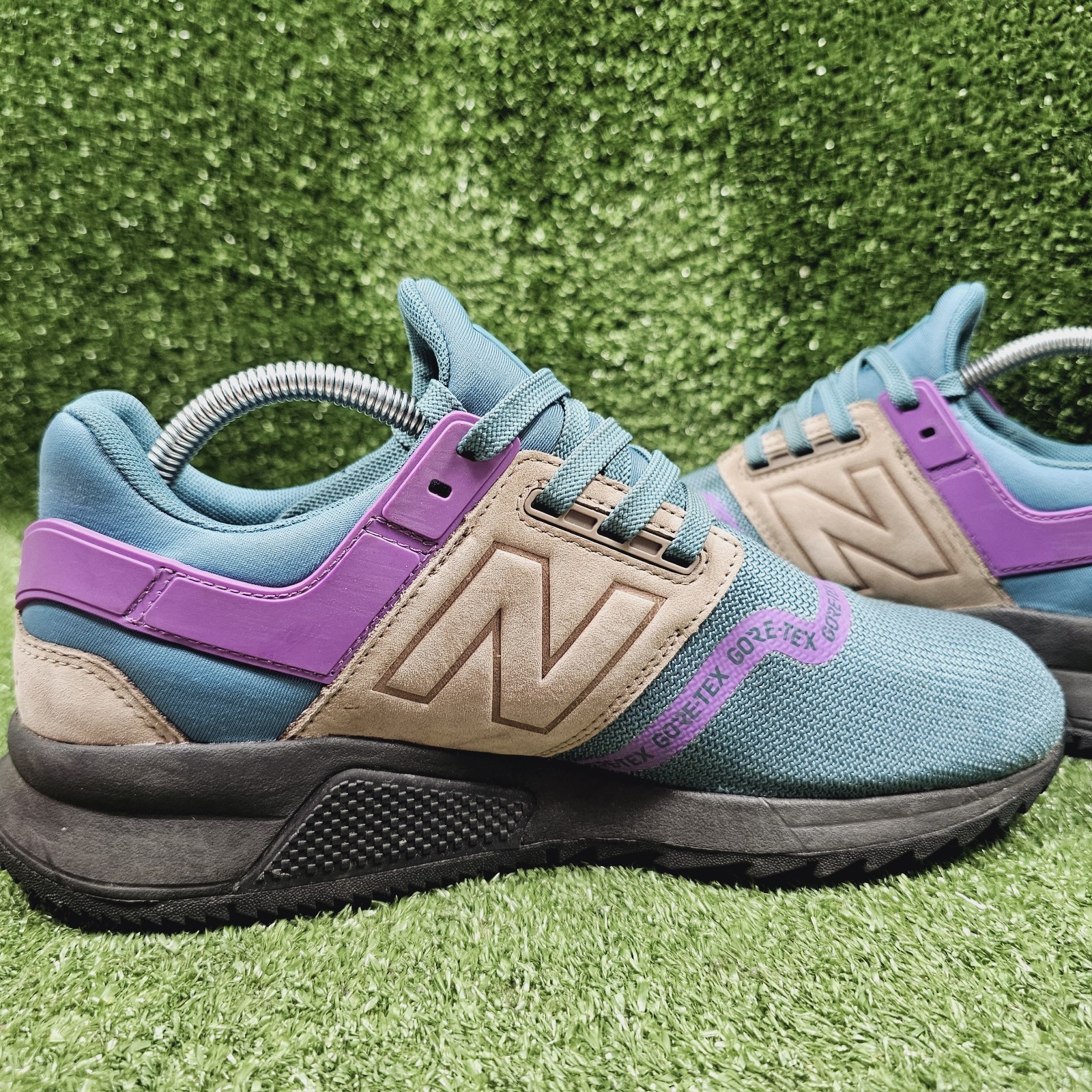 New Balance 247v2 Gore-Tex Blue Aster Purple Athletic Sneakers Mens Size 8