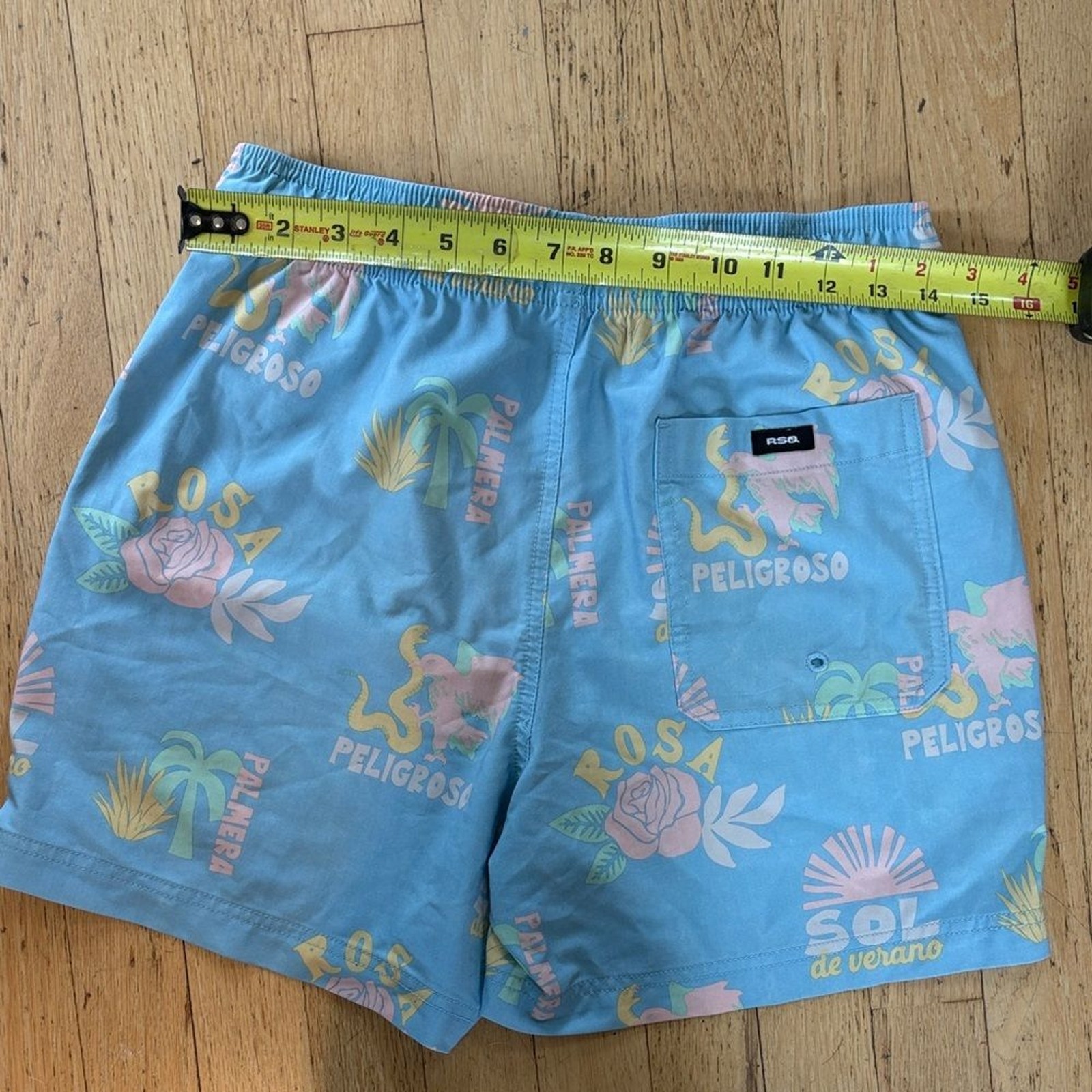 RSQ Light Blue Tropical Print Men’s Athletic Shorts